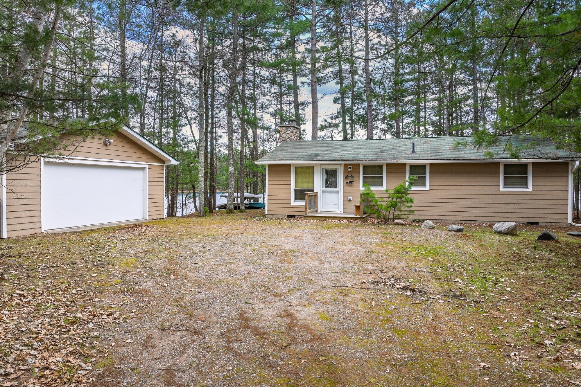 Paradise Lake Property 8211 Silver Shore Dr Photo 2