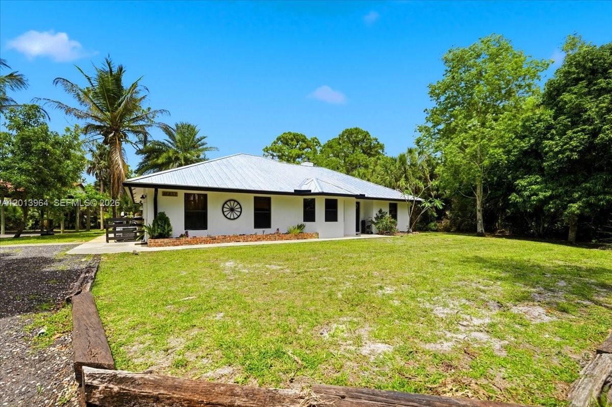 Homes for sale in Loxahatchee, FL | 17857 82nd Rd N, Loxahatchee, FL 33470 | MLS# A12013964
