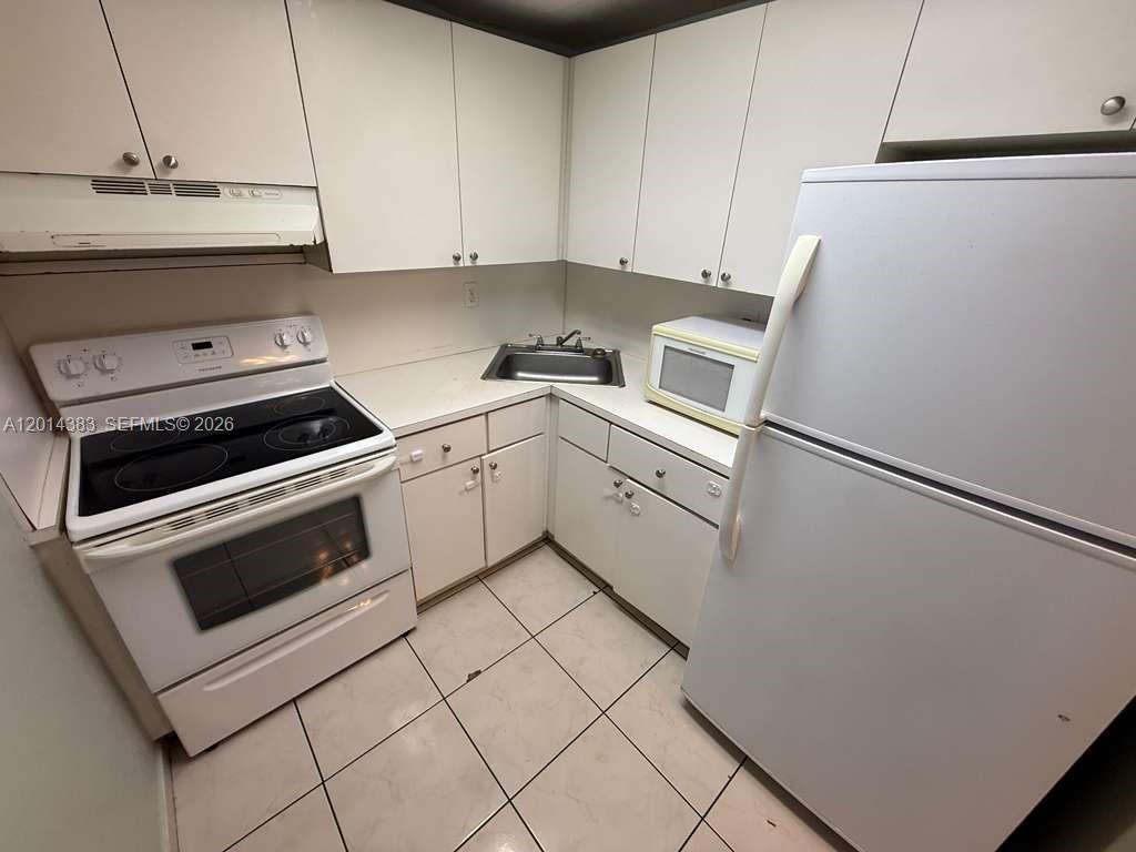 Property photo # 3