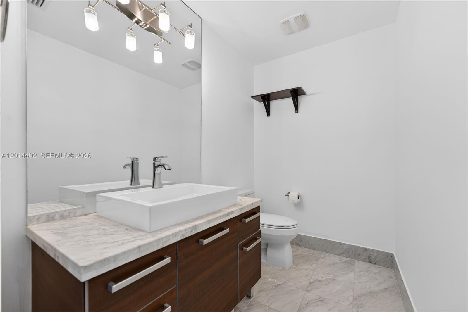Property photo # 4