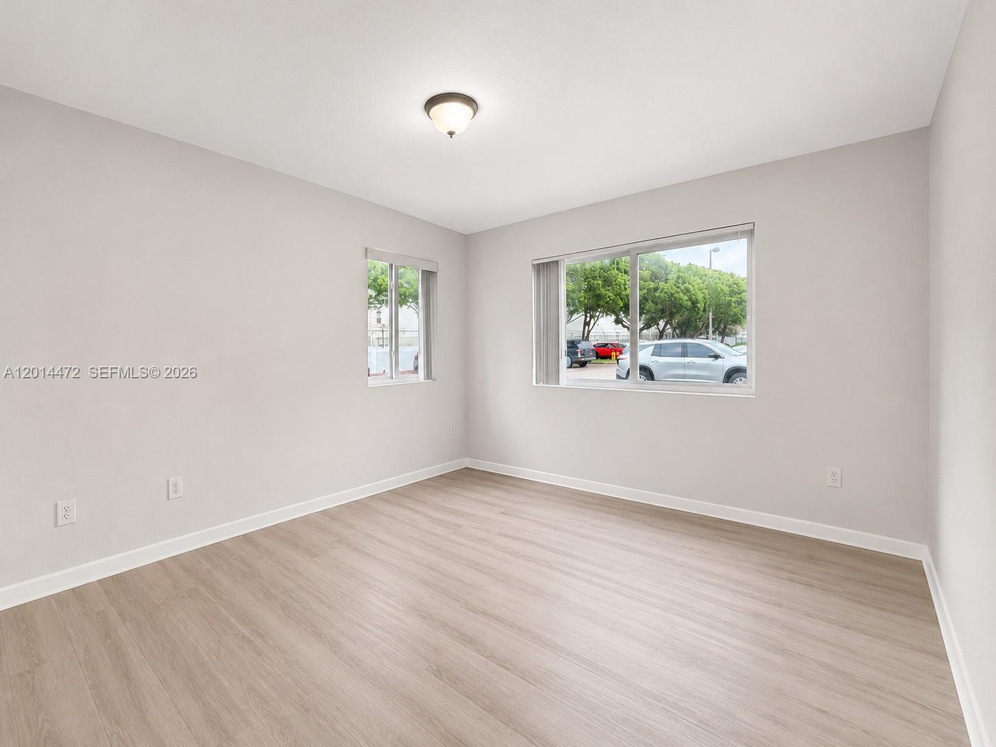 Property photo # 8