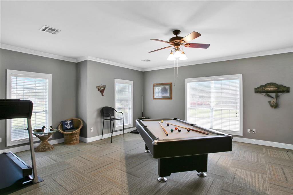 Great Size Game room or den