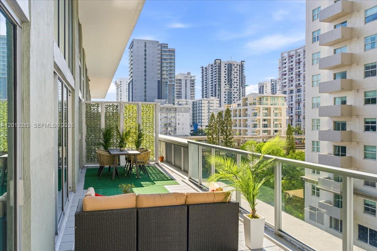 The Axis On Brickell II C