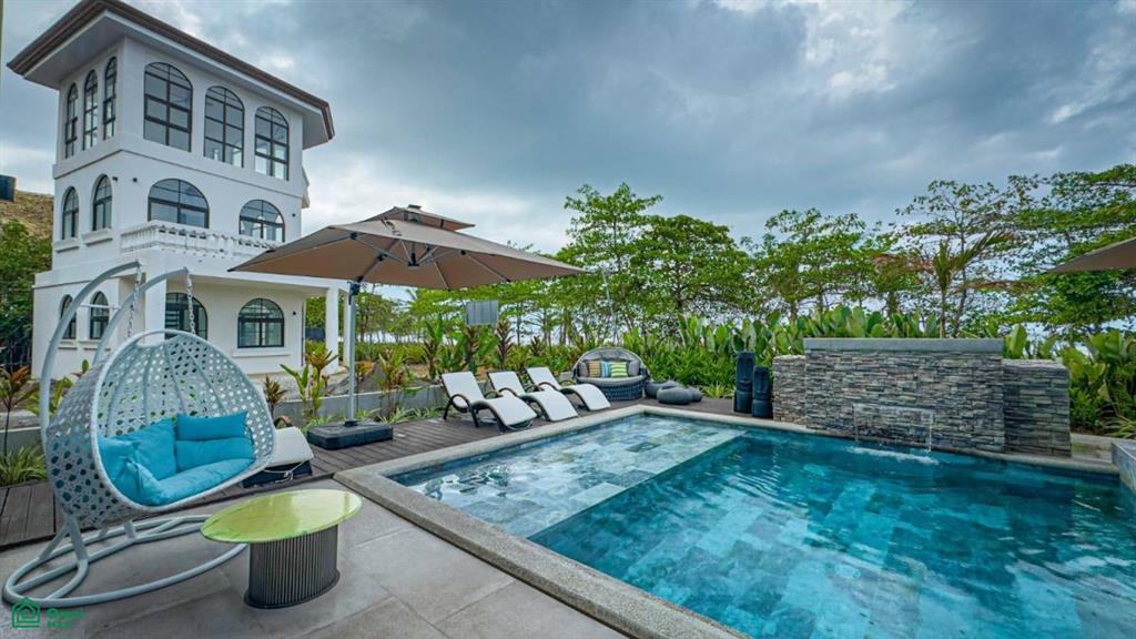 12 bed Single Family Homes For Sale in Garabito, Puntarenas - 1