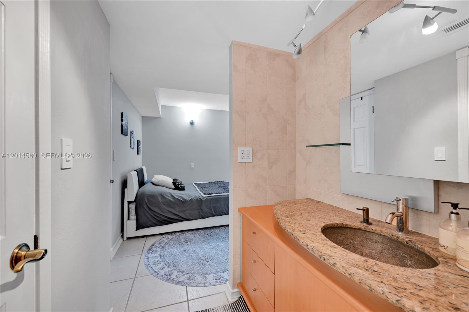 Property photo # 4