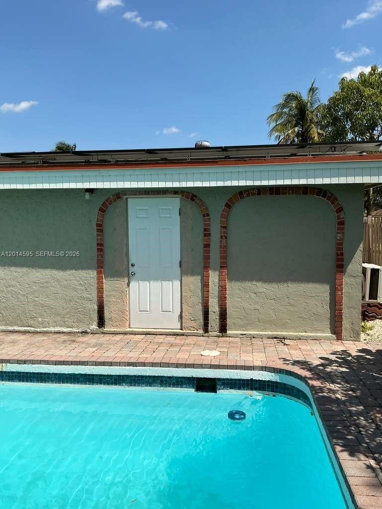 Property photo # 4