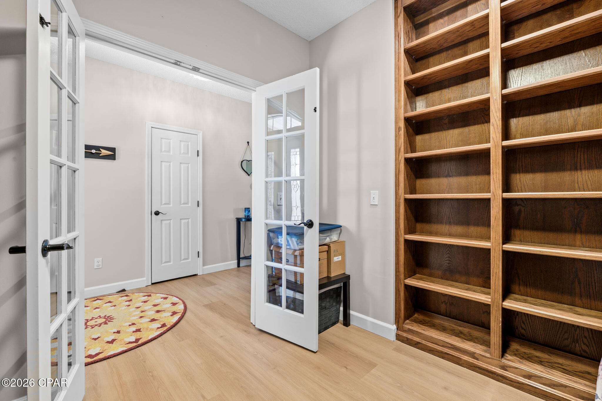 Image 12 For 7637 Kingswood Road
