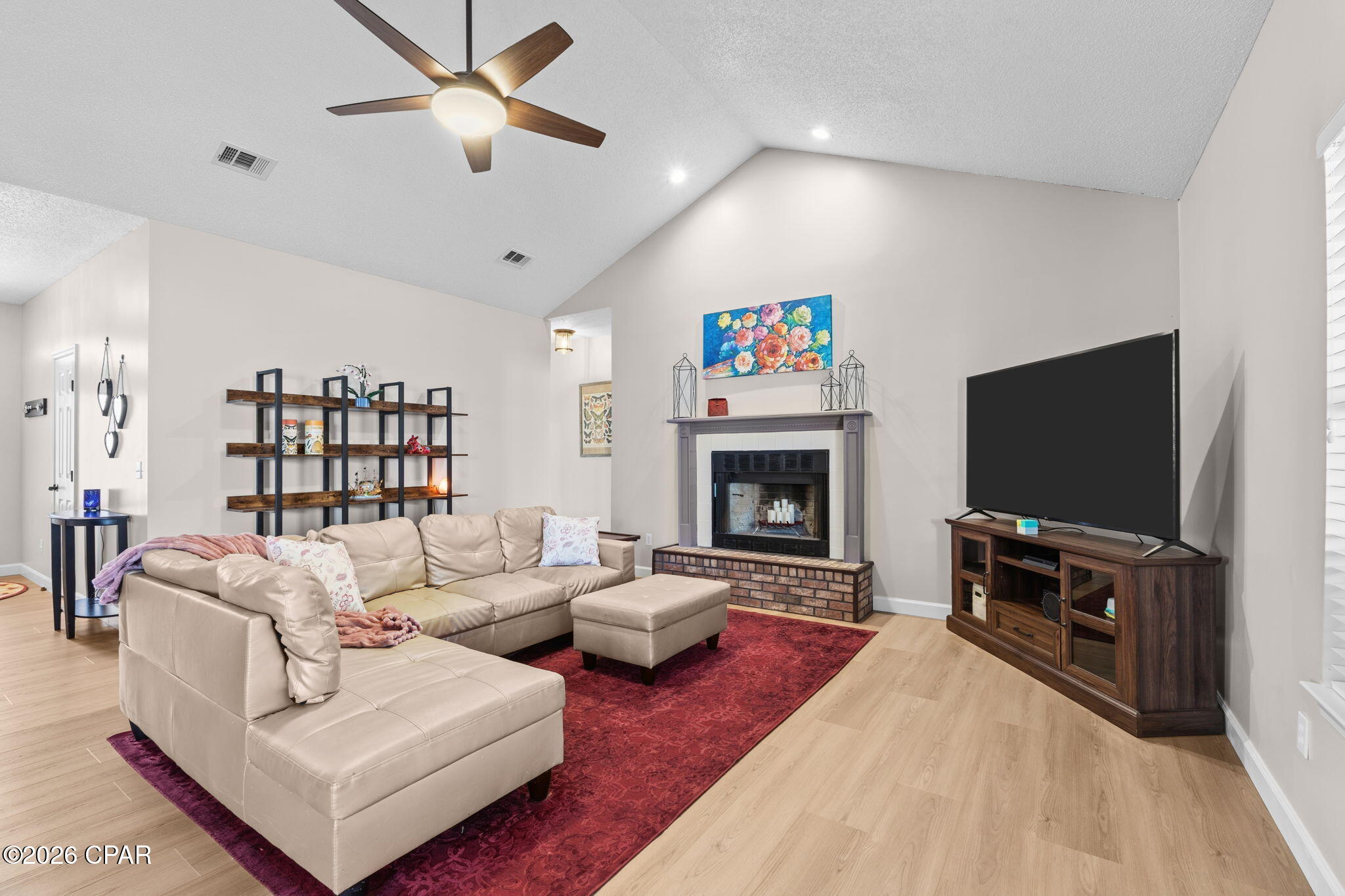 Image 14 For 7637 Kingswood Road