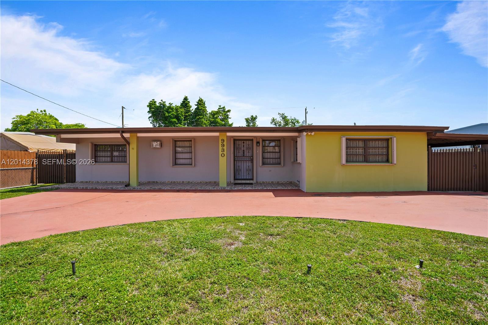 Tropical Estates