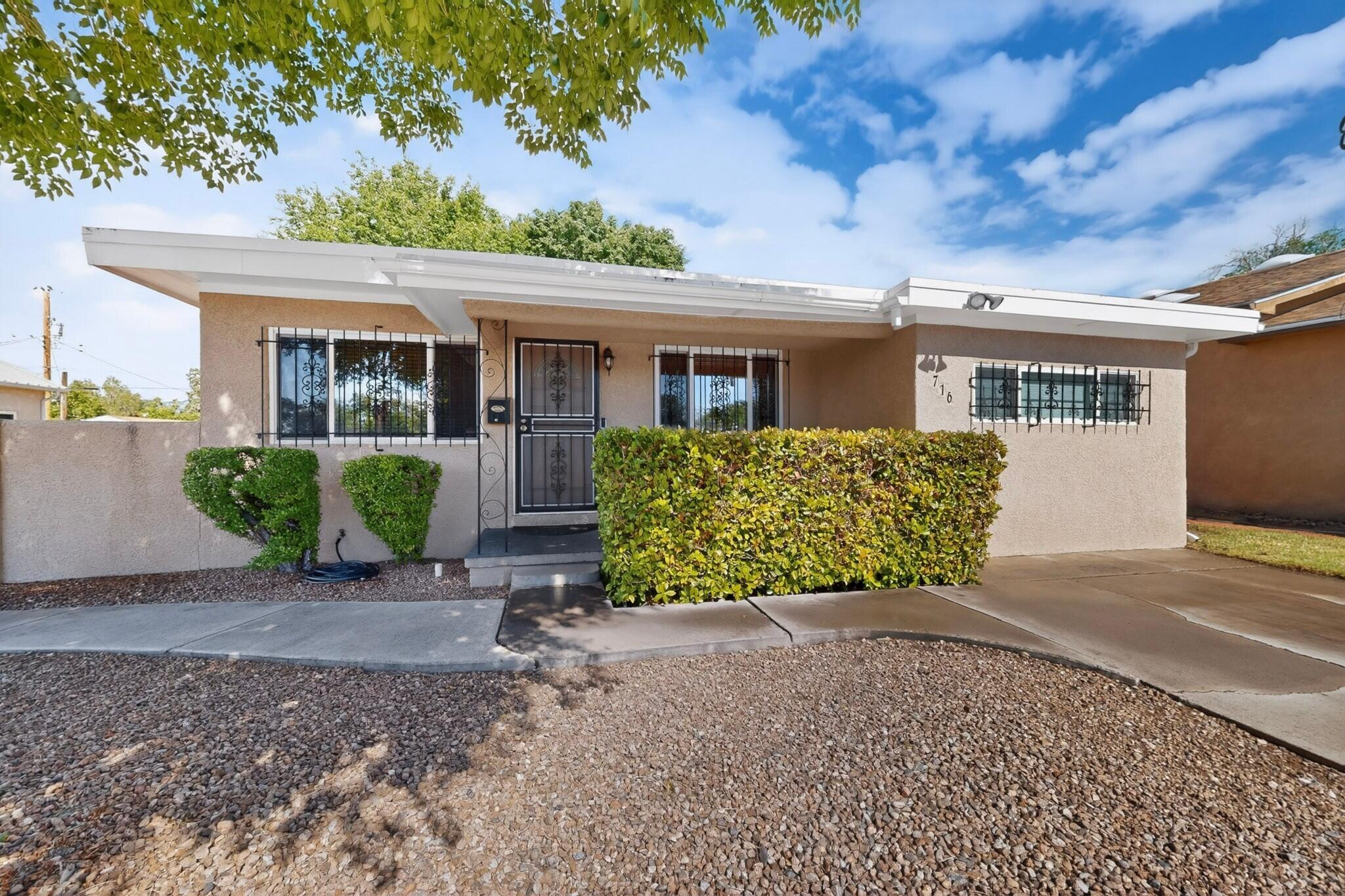 Homes for sale in Albuquerque, NM | 716 Florida St Se, Albuquerque, NM 87108 | MLS# 1103058