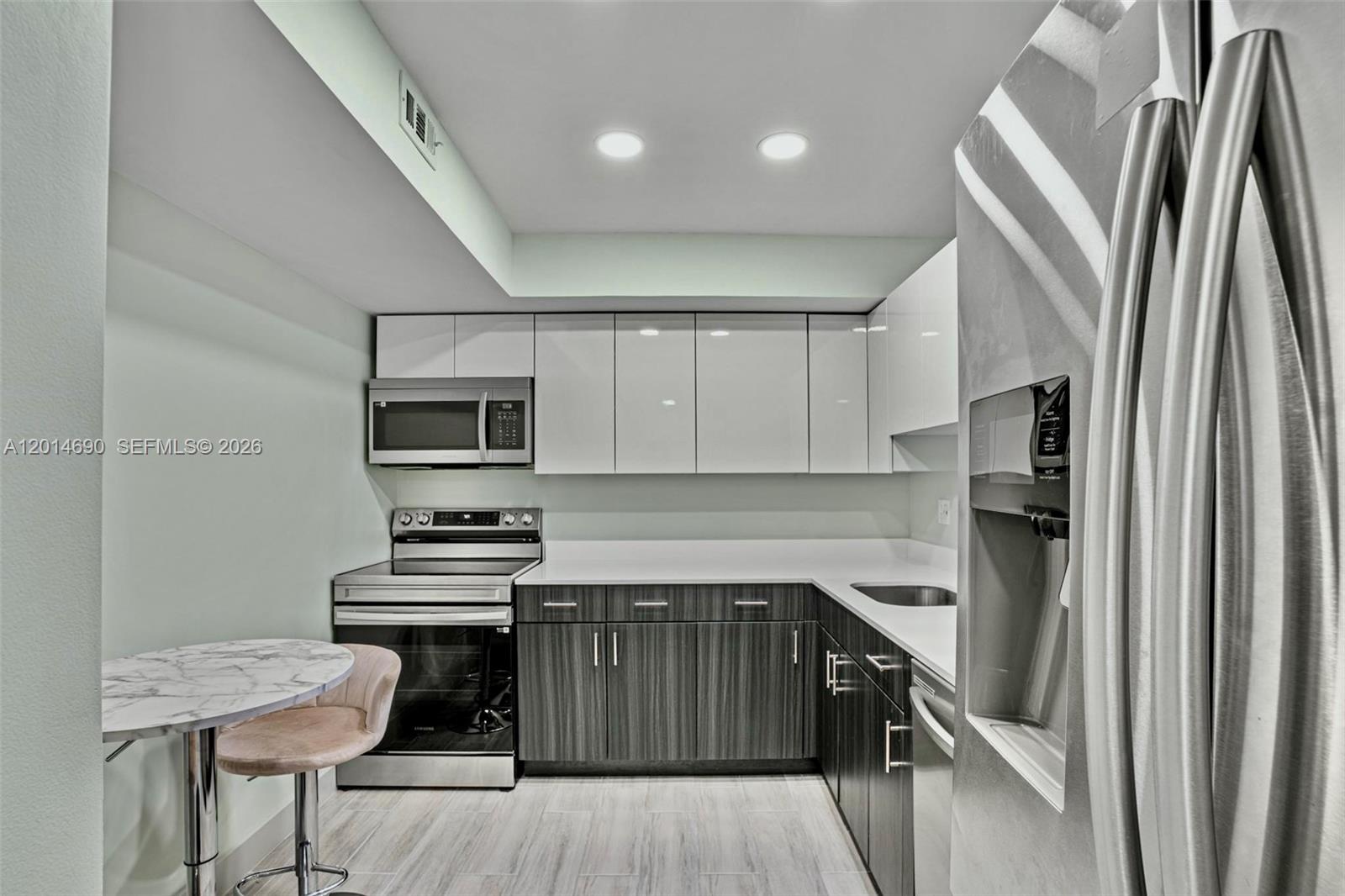 Desoto Park Condo