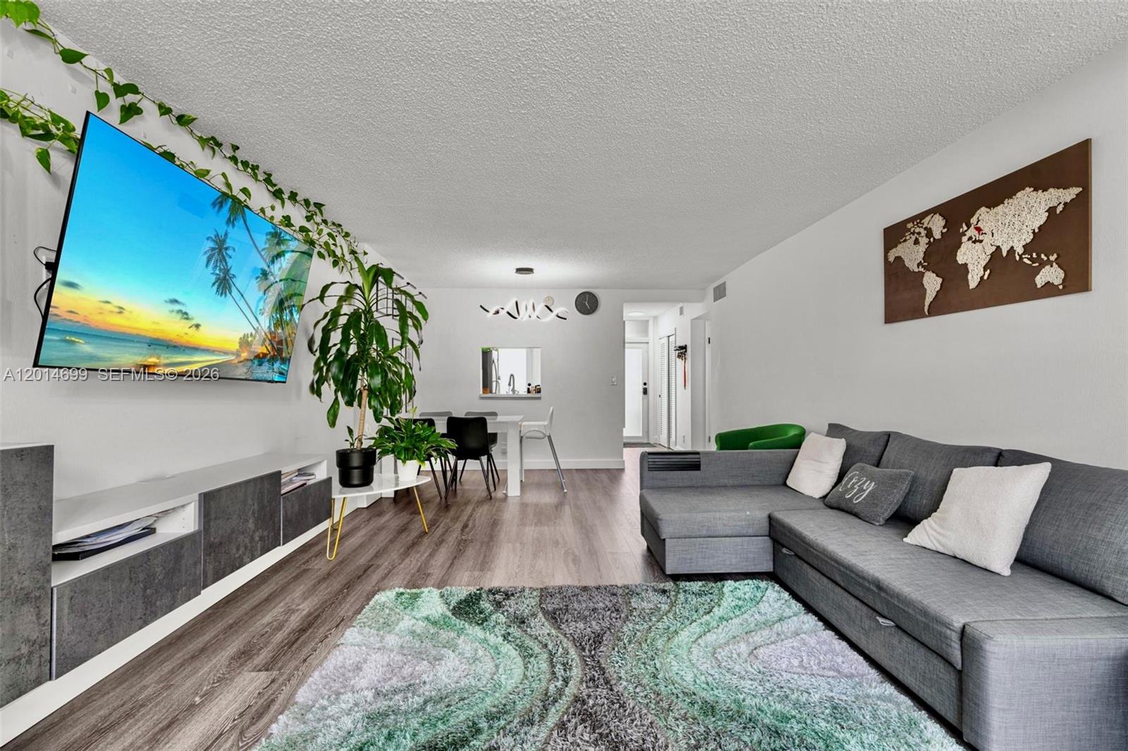 Meadowbrook Towers Condo