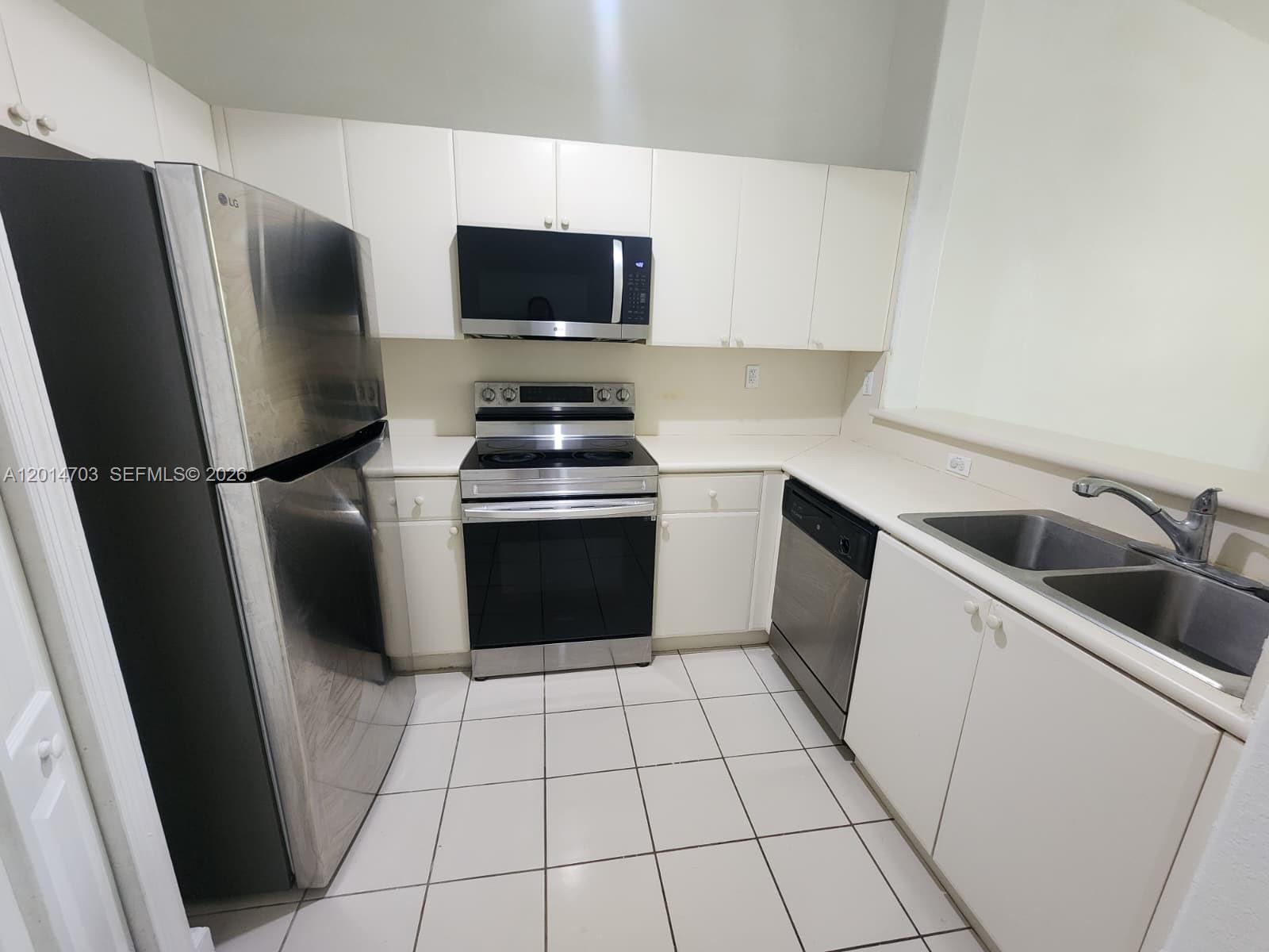 Property photo # 2