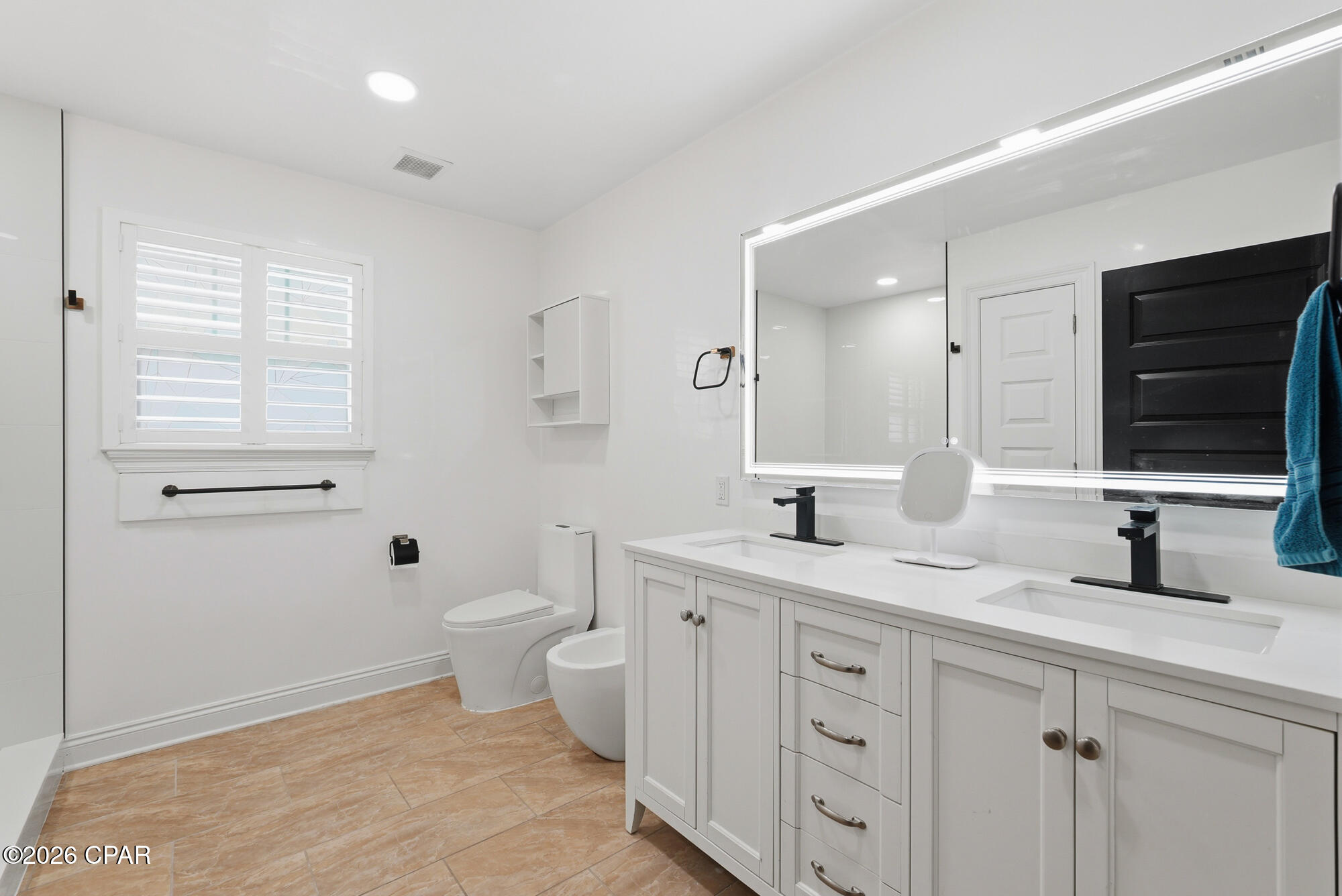 Image 18 For 22519 Lakeview Drive
