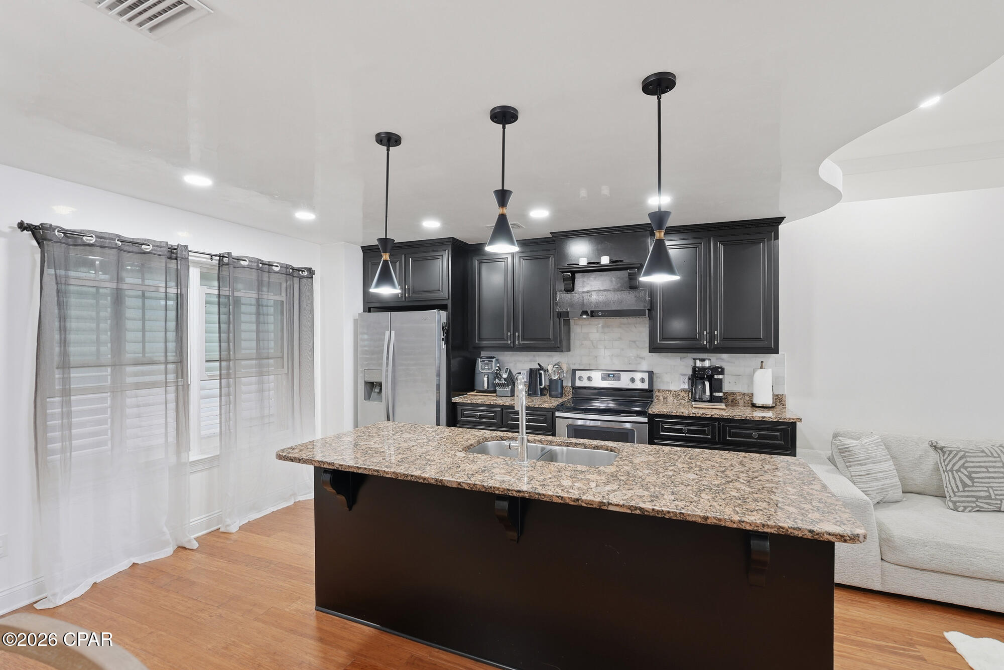 Image 9 For 22519 Lakeview Drive