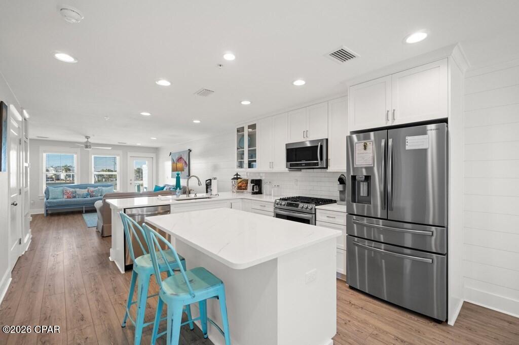 Image 3 For 104 42nd Street Unit B