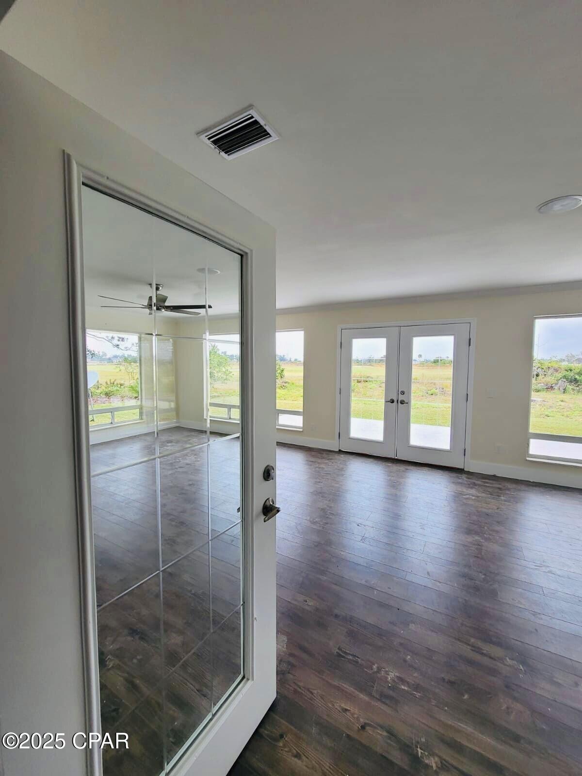 Image 11 For 3303 Country Club Drive