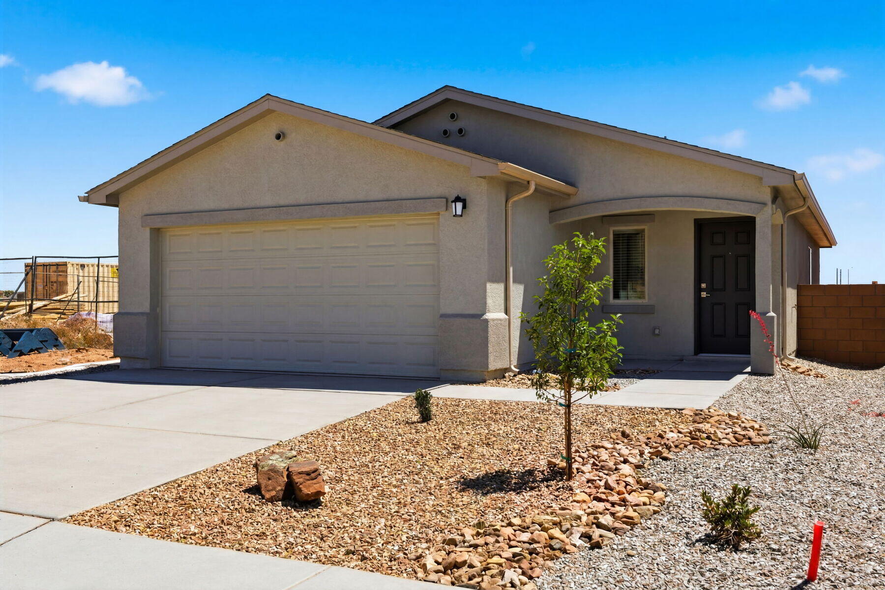 Single family home for sale at 1233 Carter Dr SW, Los Lunas, NM 87031 | MLS# 1103080