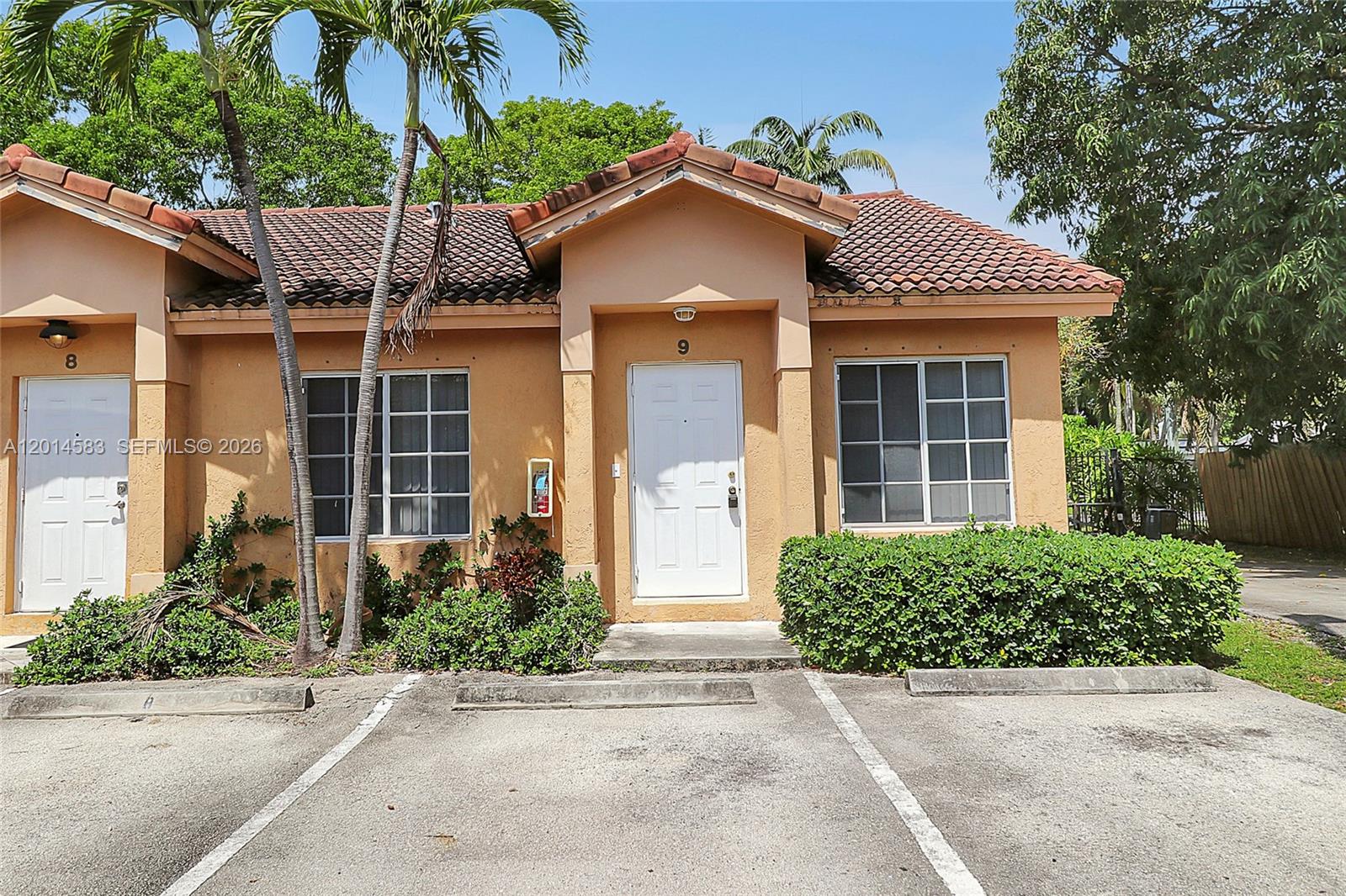 Property photo # 0