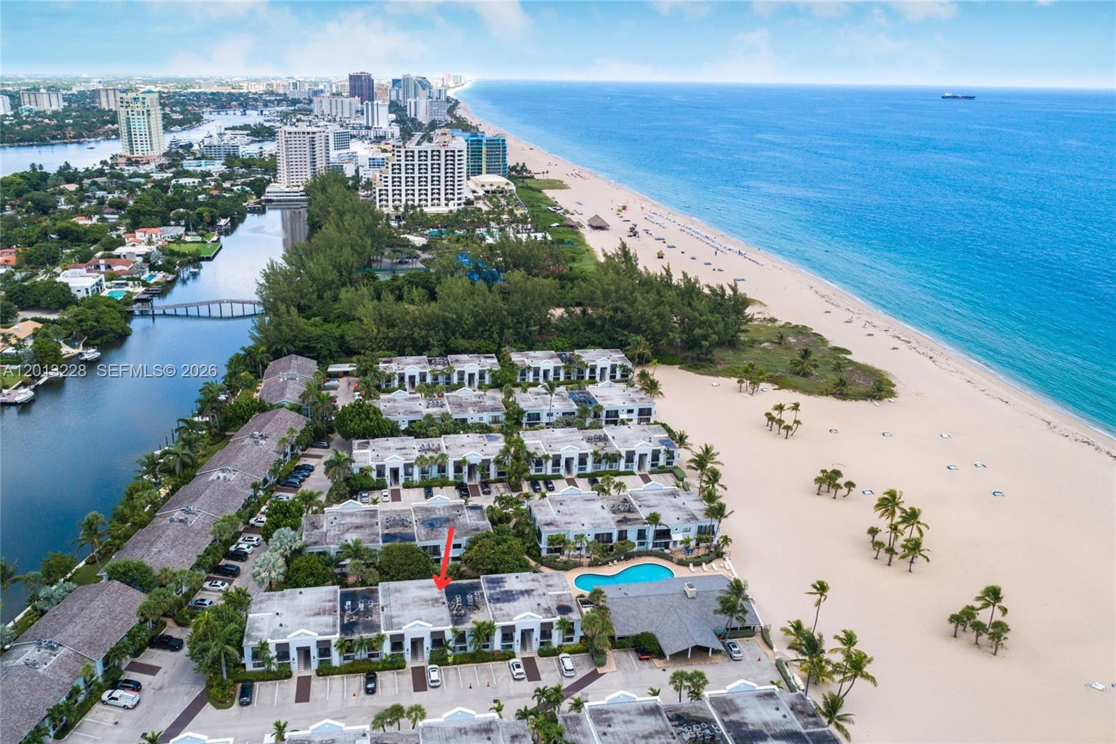Oceanage Condo