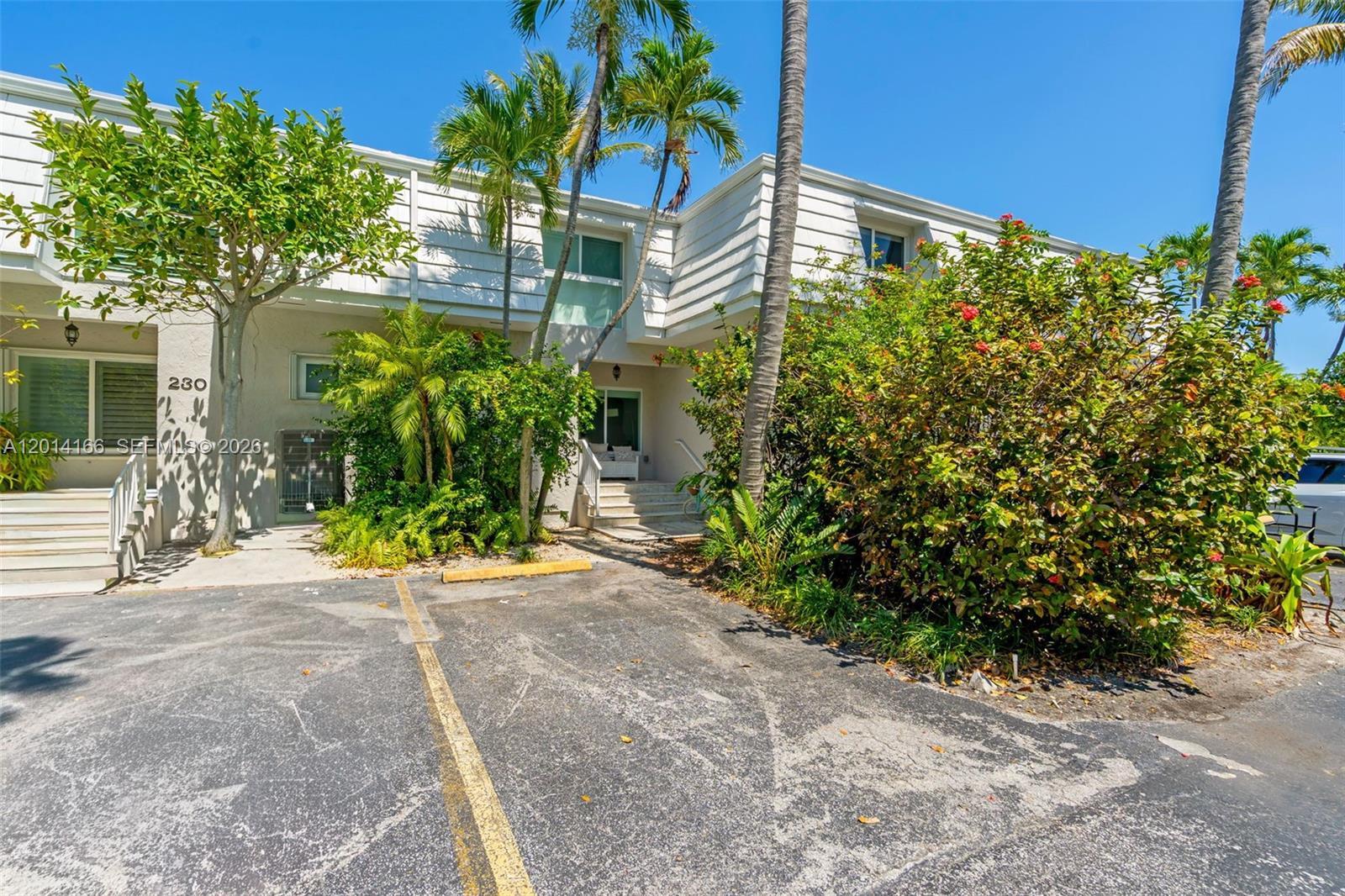 Cape Florida Club Condo