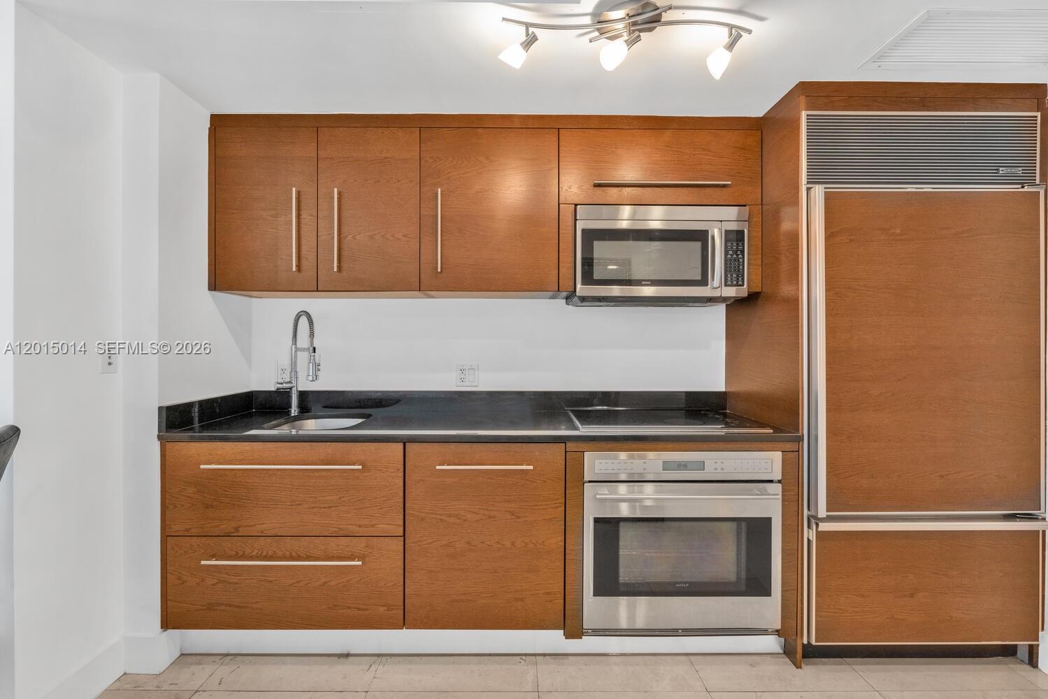 Property photo # 9