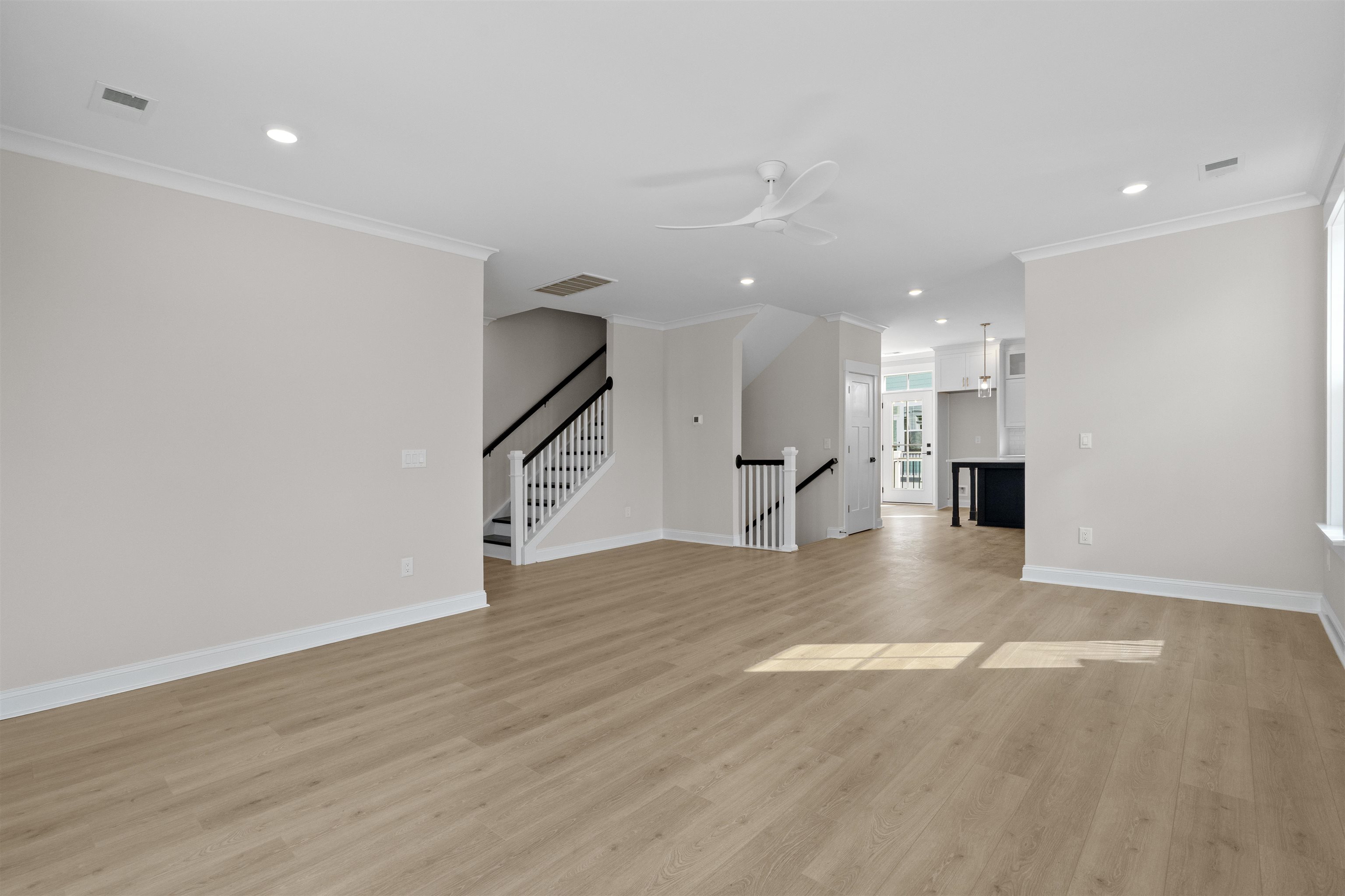 2611896 | Photo 12