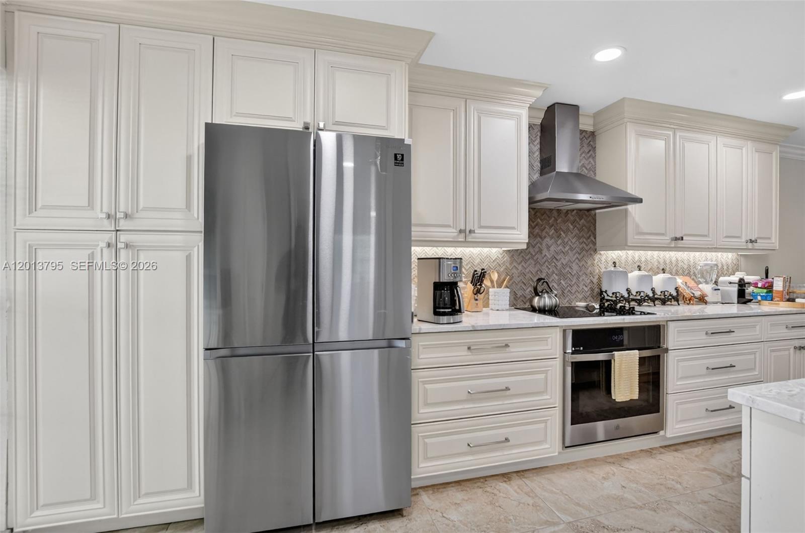 Boca Lakes Condo