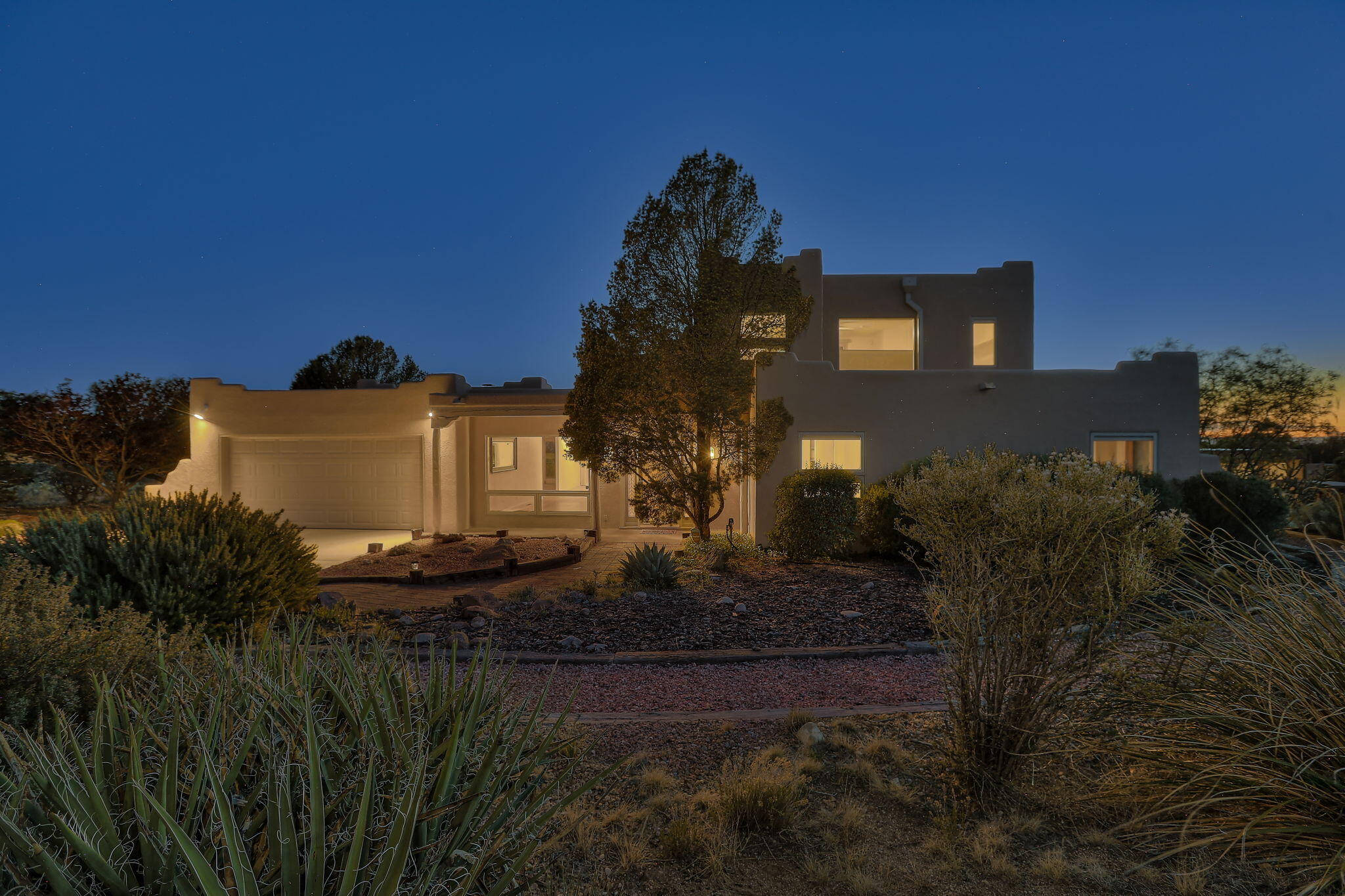 Homes for sale in Albuquerque, NM | 1137 Marigold Dr Ne, Albuquerque, NM 87122 | MLS# 1103105