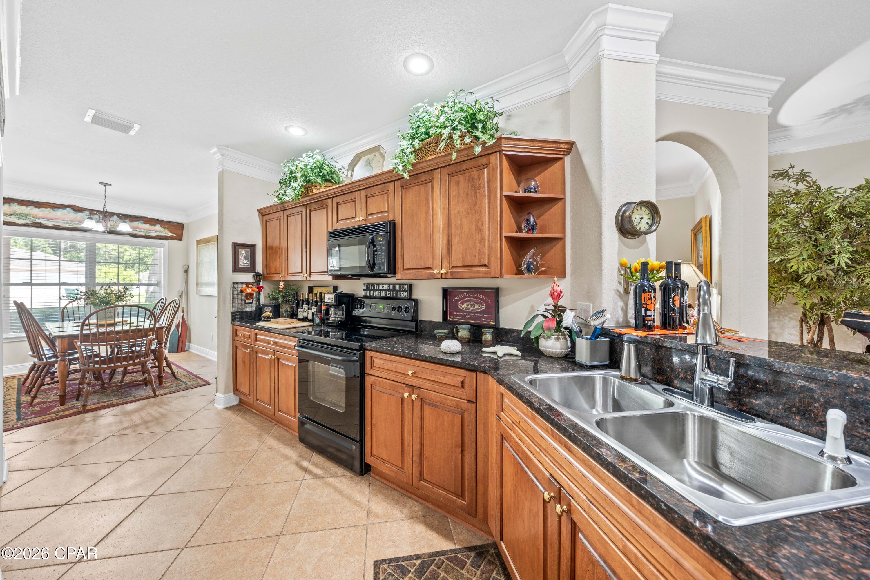 Image 18 For 231 Middleburg Drive