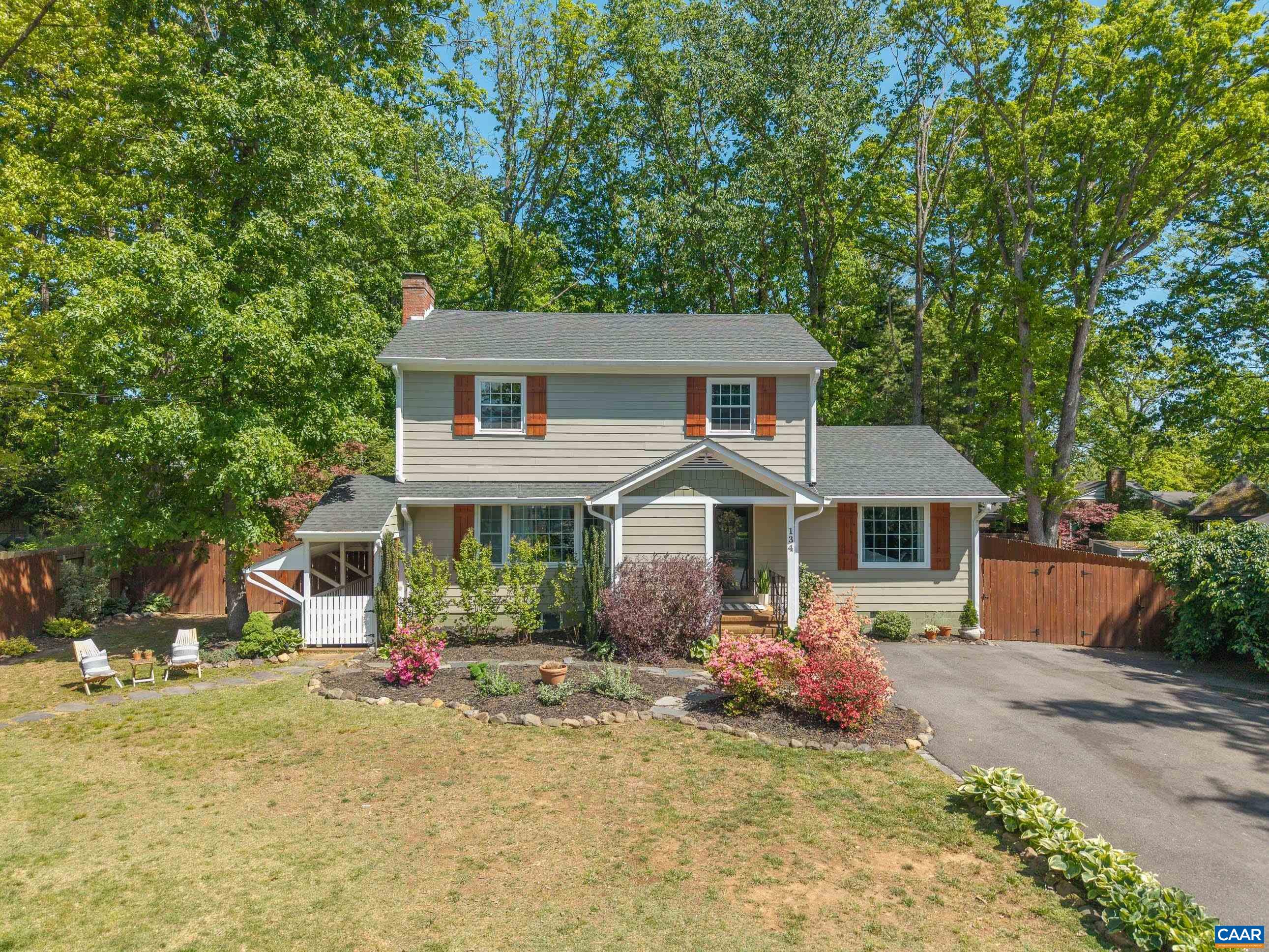 134 PARK DR, Charlottesville, VA 22901