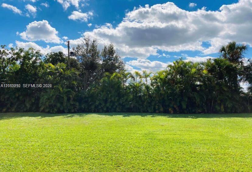 Property photo # 0