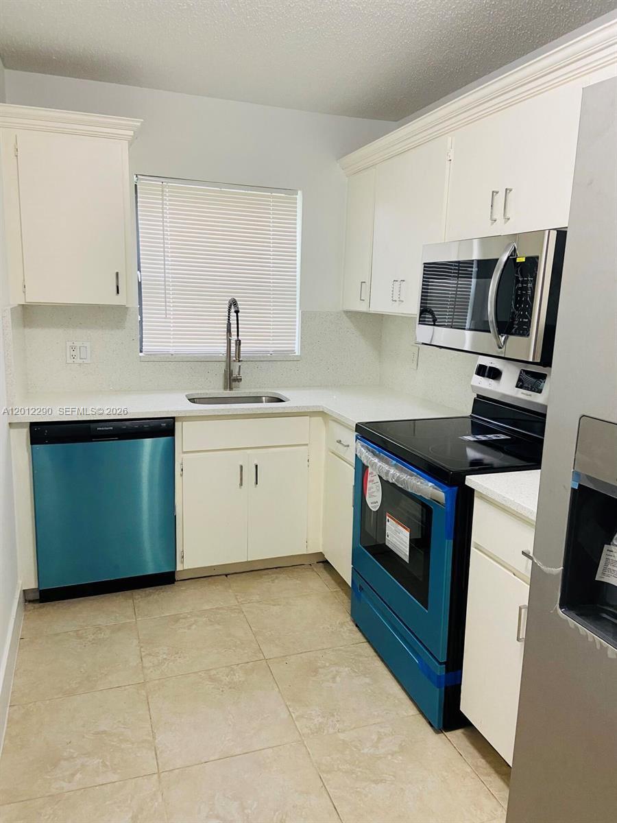 Property photo # 9