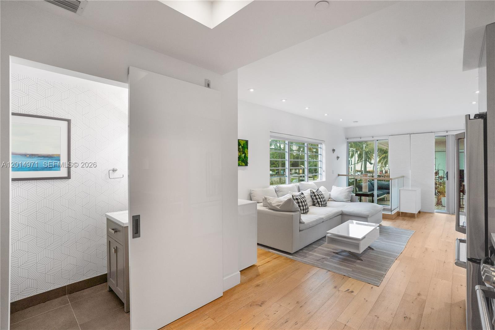 Property photo # 6