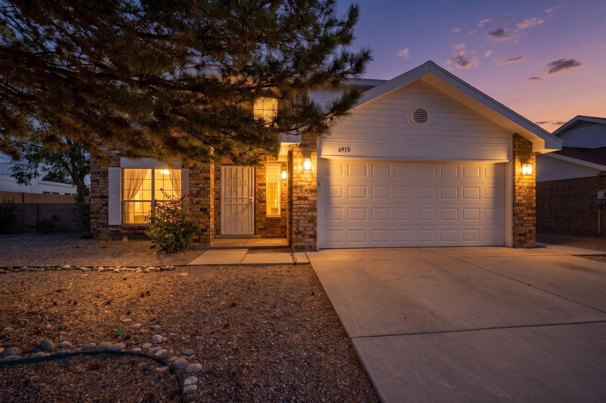 6915 Eastford Place NW Albuquerque, NM 87114