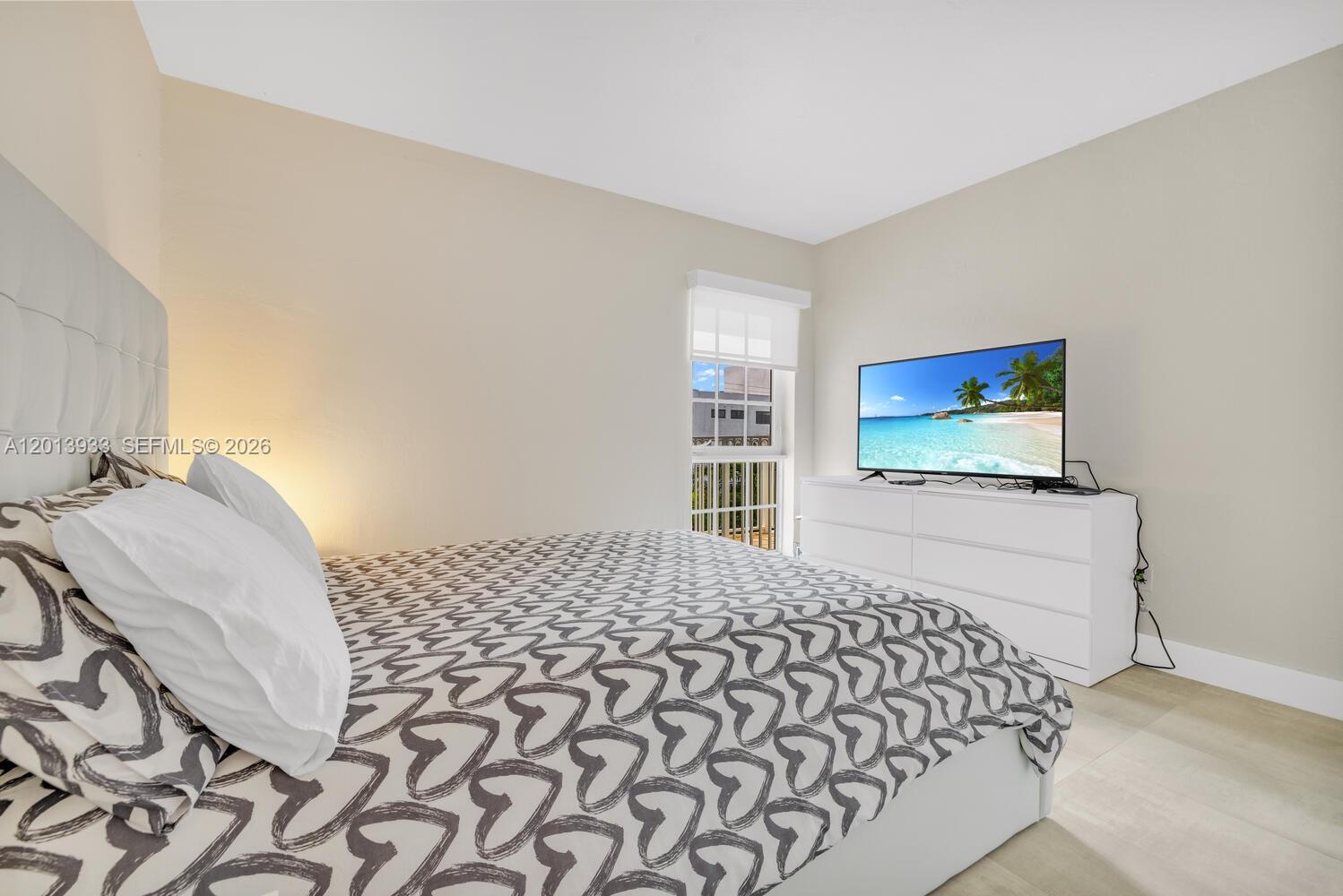 Property photo # 6