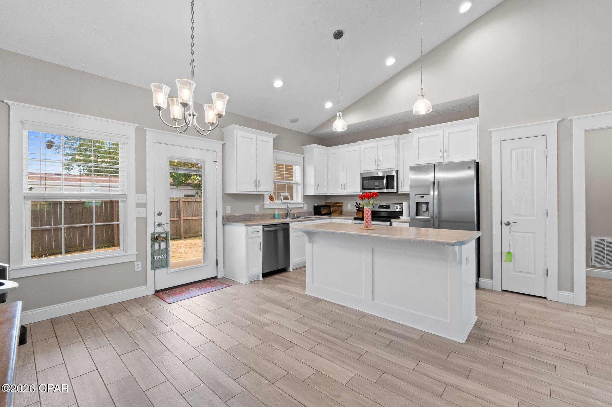 Image 12 For 5206 Robins Court
