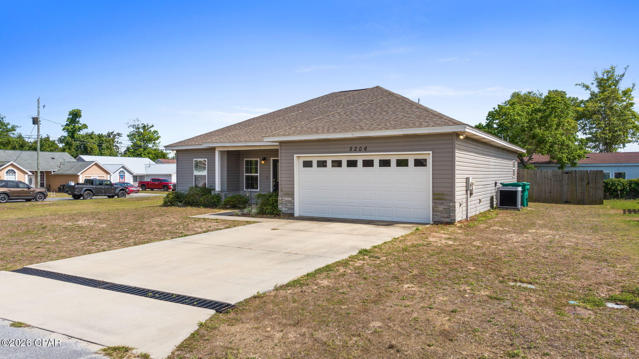 Image 41 For 5206 Robins Court