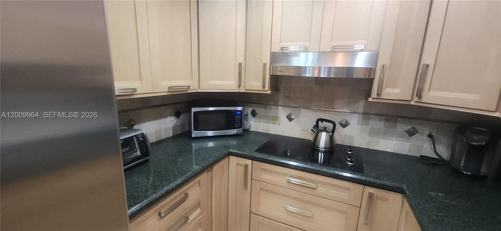 Property photo # 6