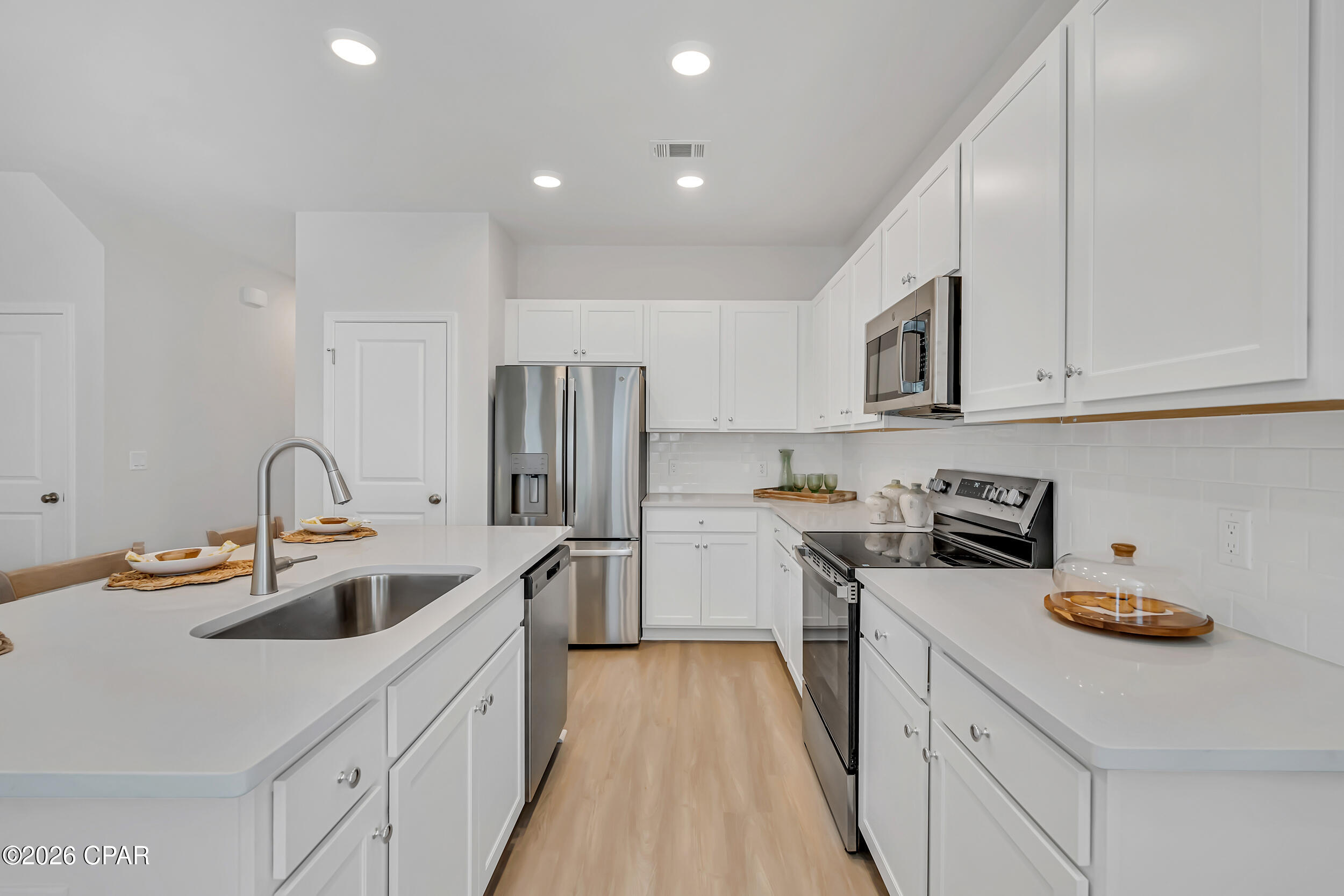 Image 3 For 7684 Solana Lane 56