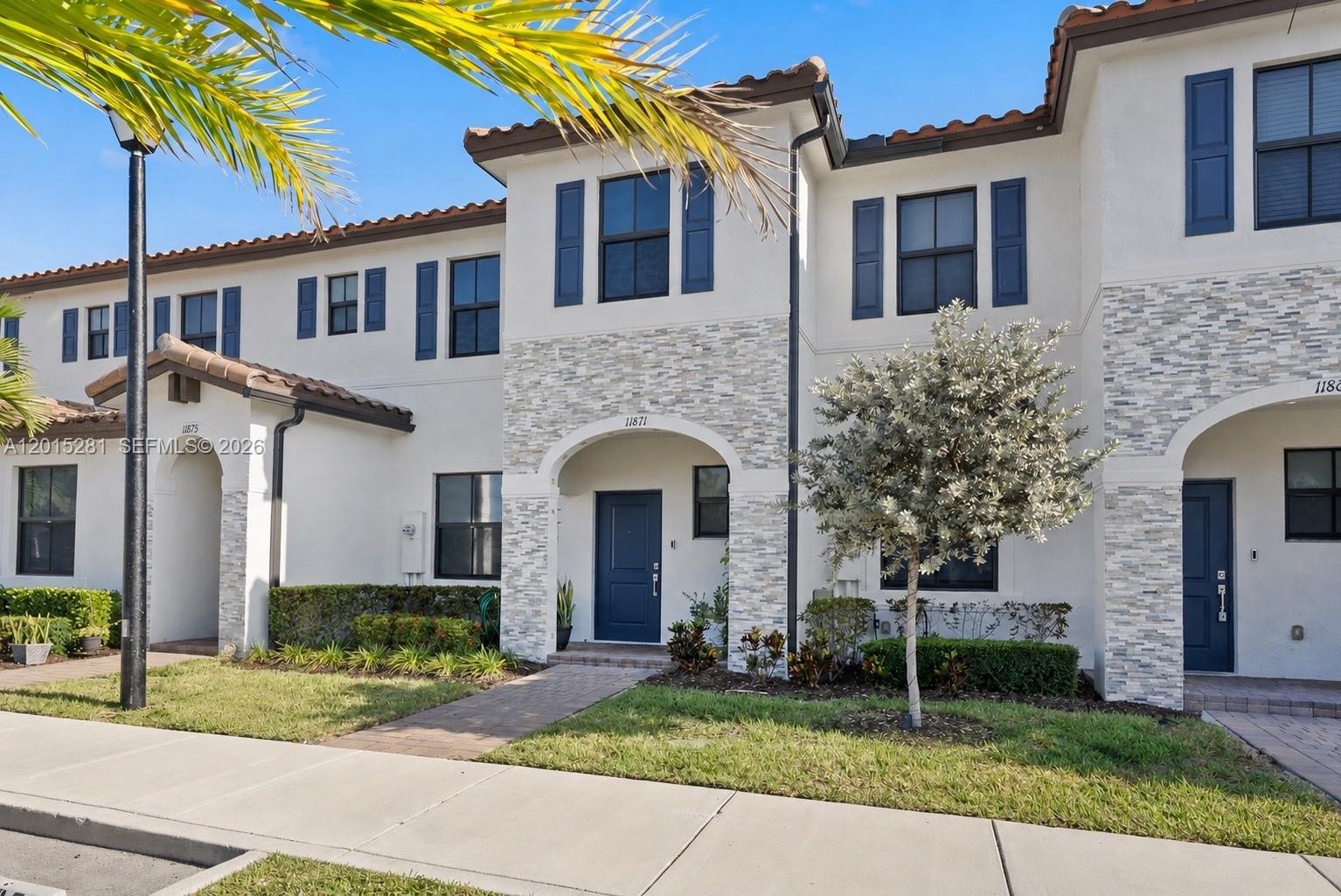 Silver Palm Residential H