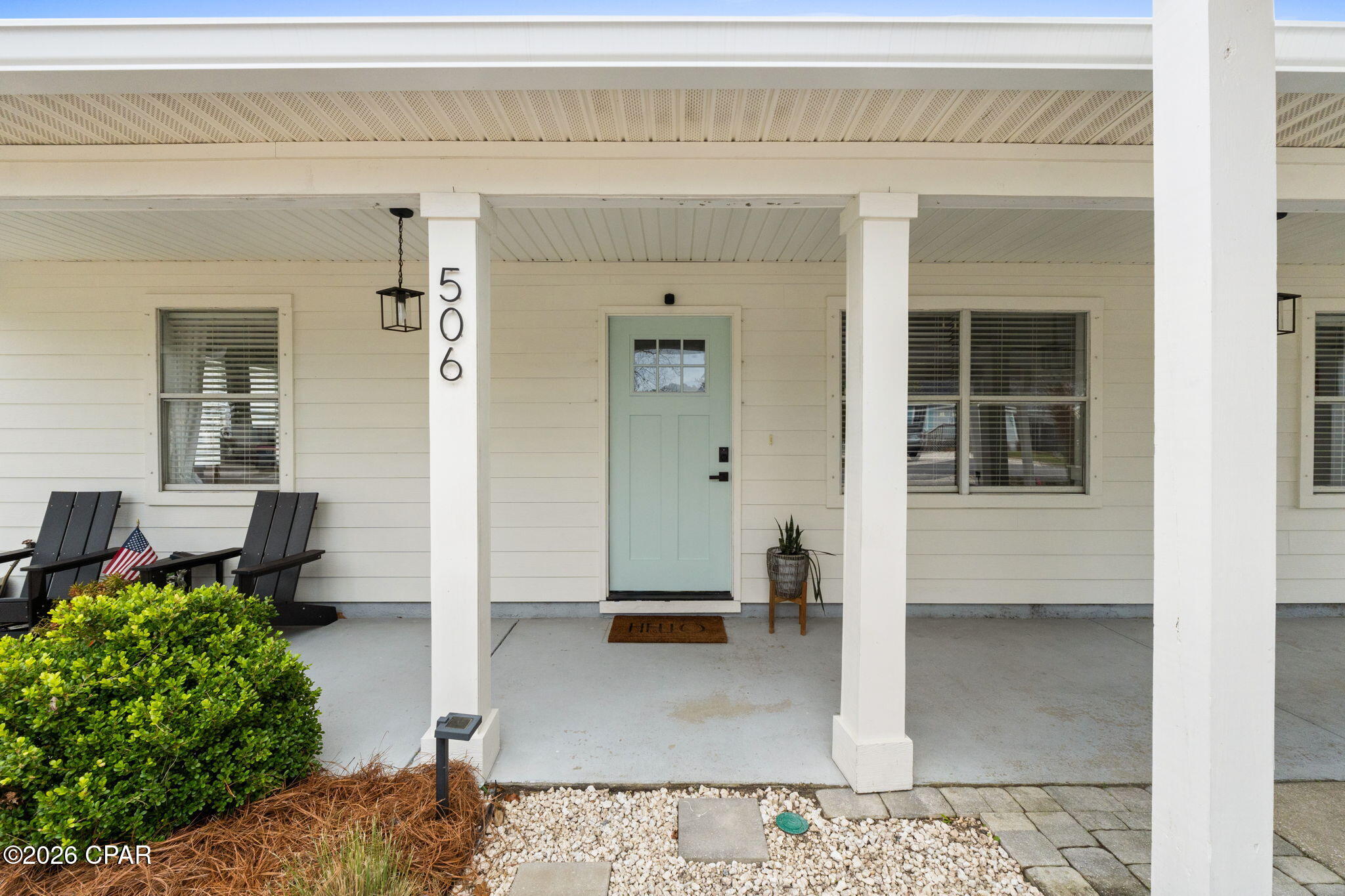 506 Dolphin Drive