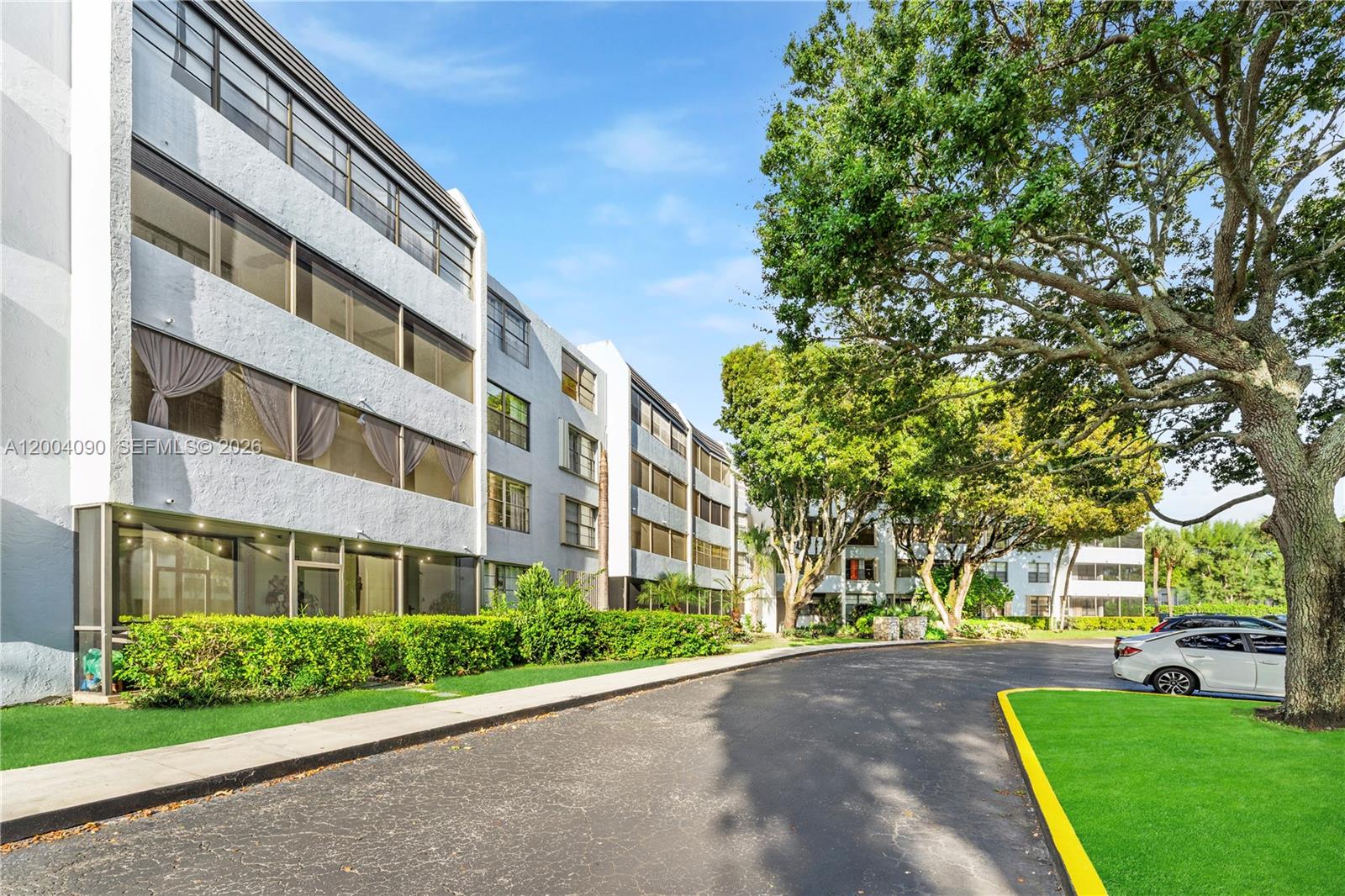 Kendall Gate Condo