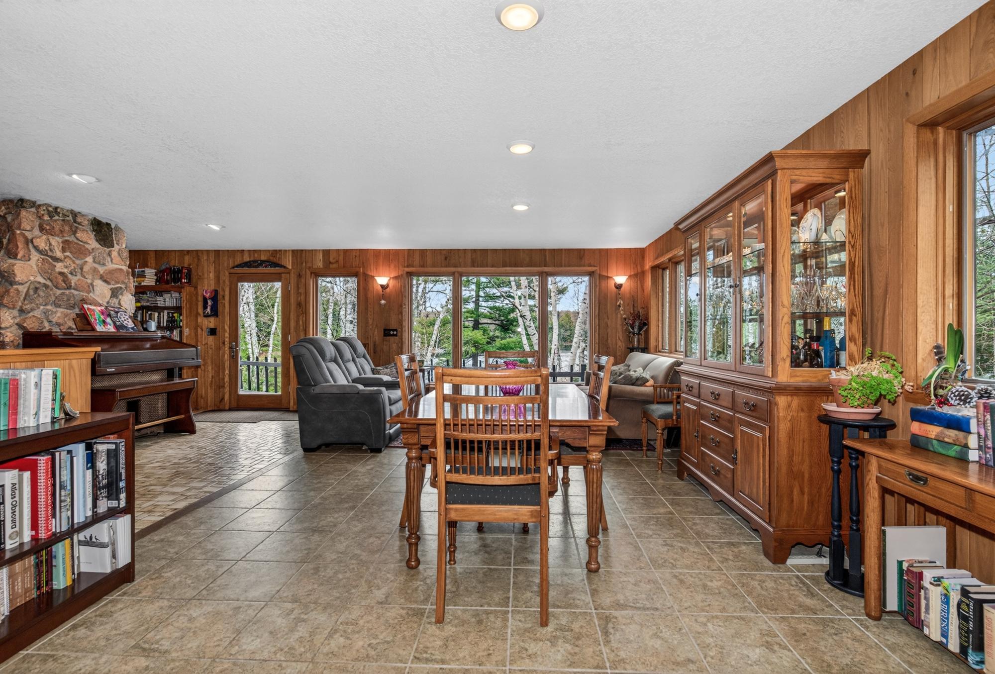 Big Hurst Lake Property 12020 Crab Lake Rd S Photo 11