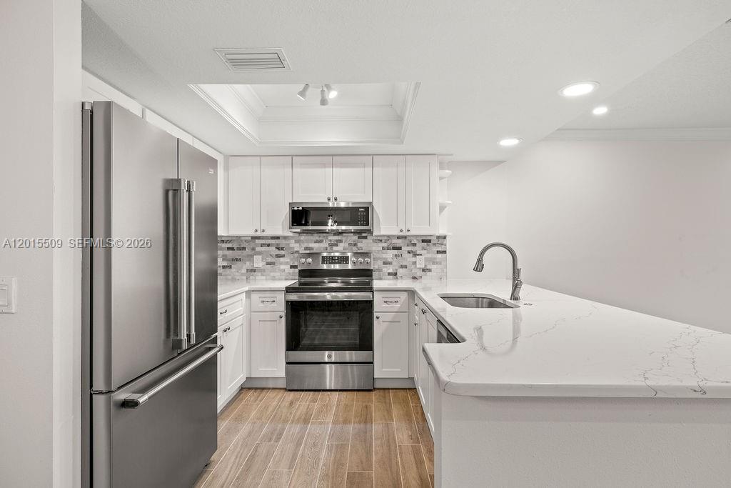 Property photo # 8