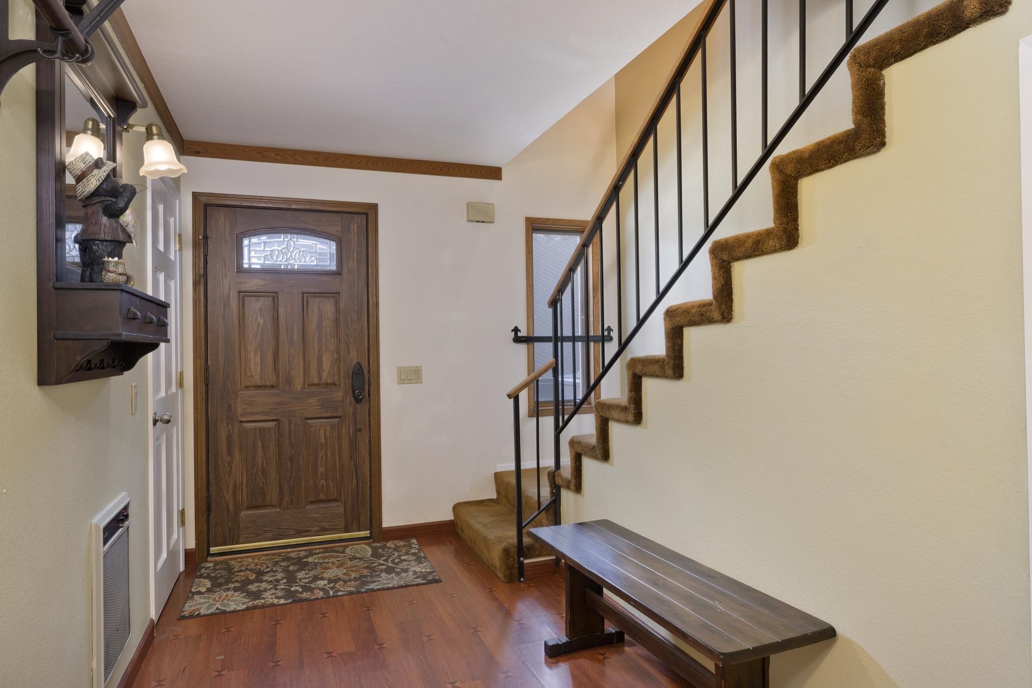 484 Manzanita Road 16