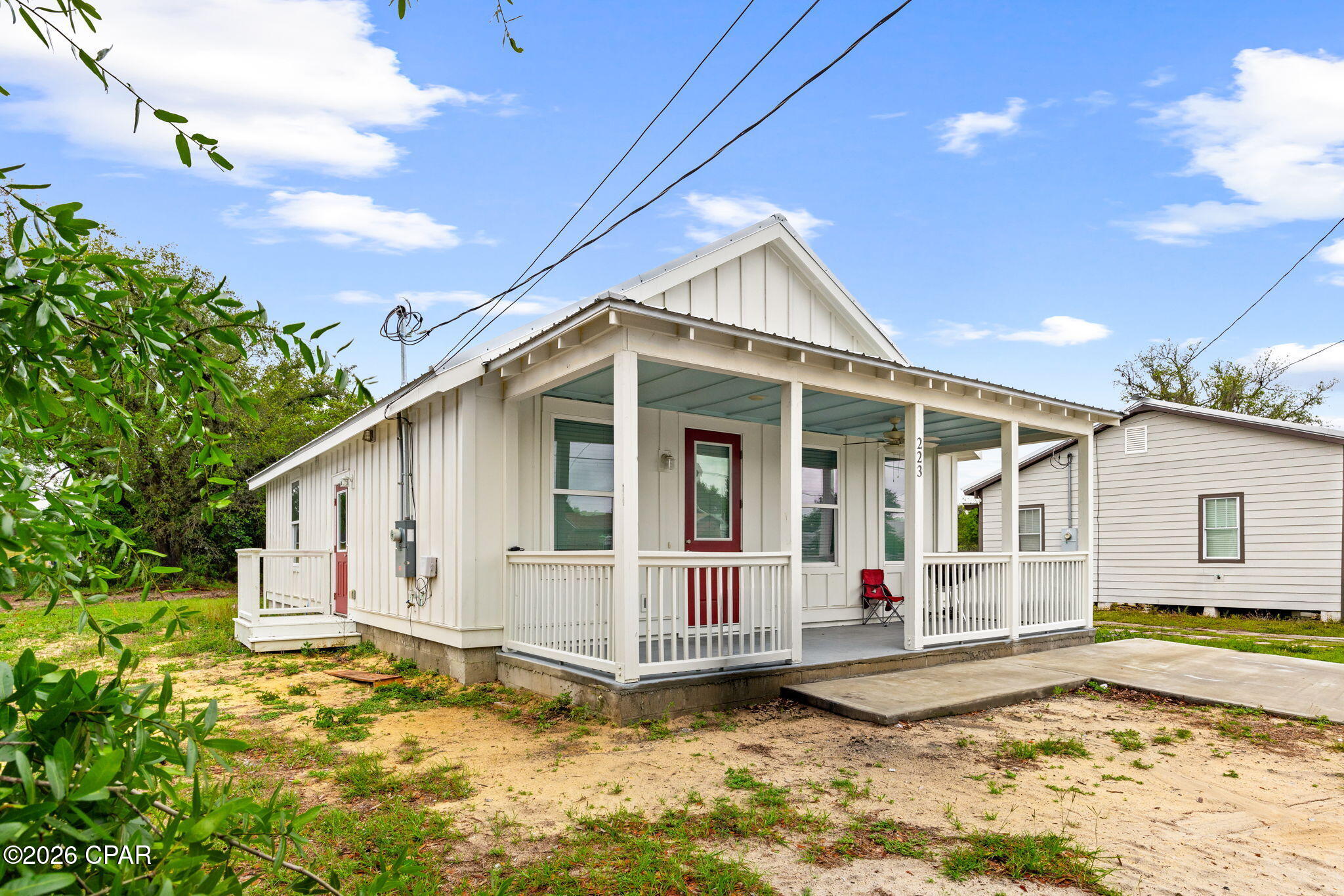 Image 2 For 223 East Avenue