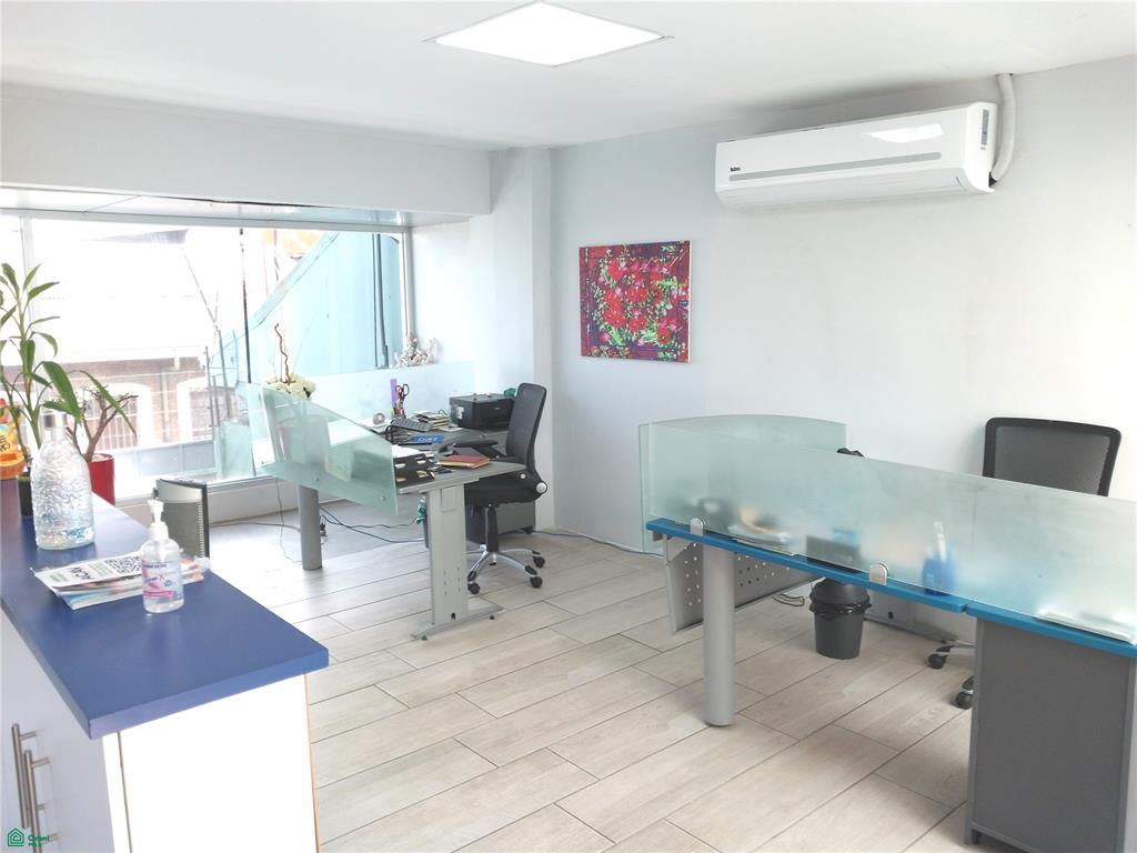  bed Property For Sale in Goicoechea, San Jose - 1