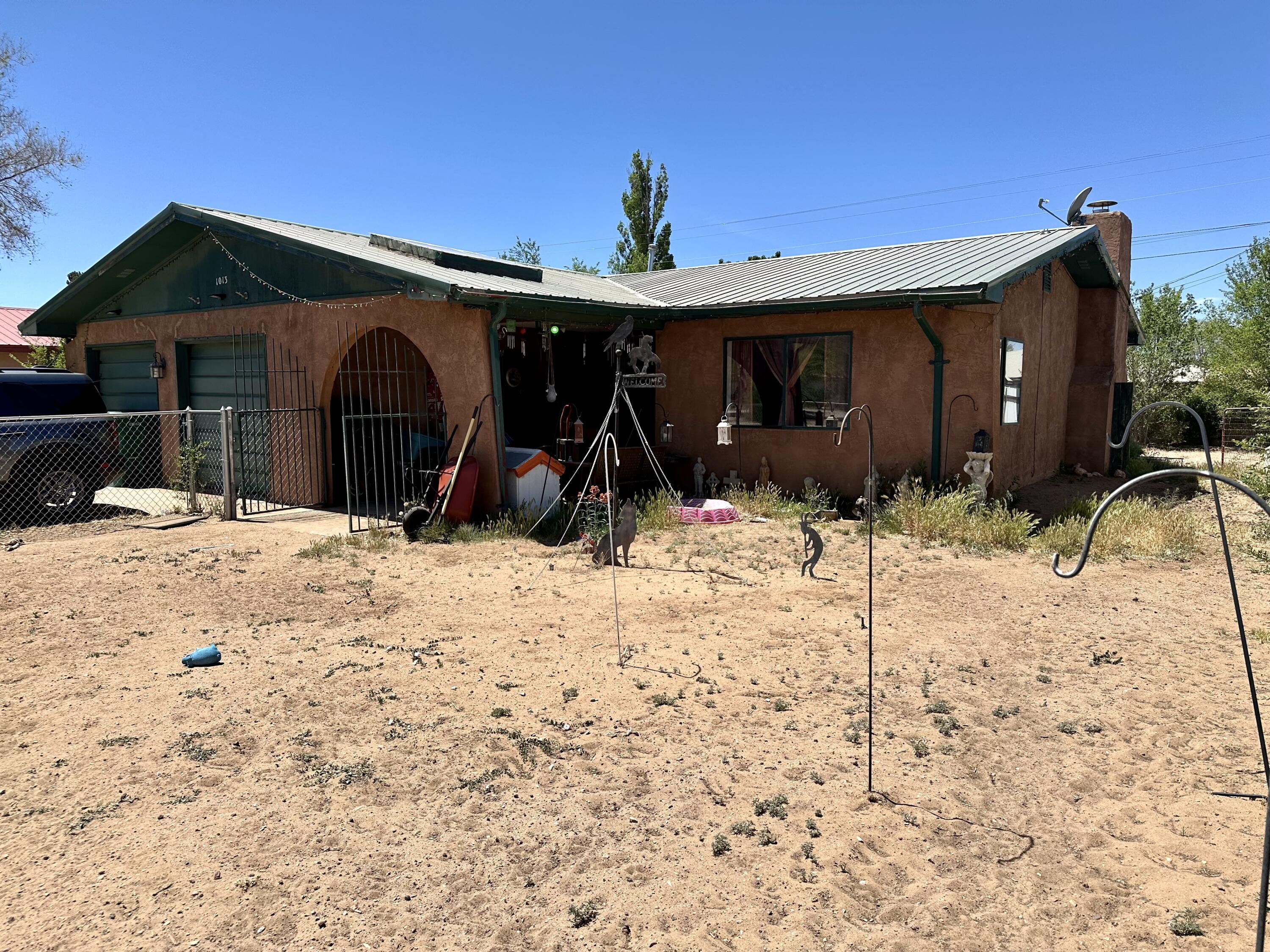 Homes for sale in Grants, NM | 1013 Elm Dr, Grants, NM 87020 | MLS# 1103189