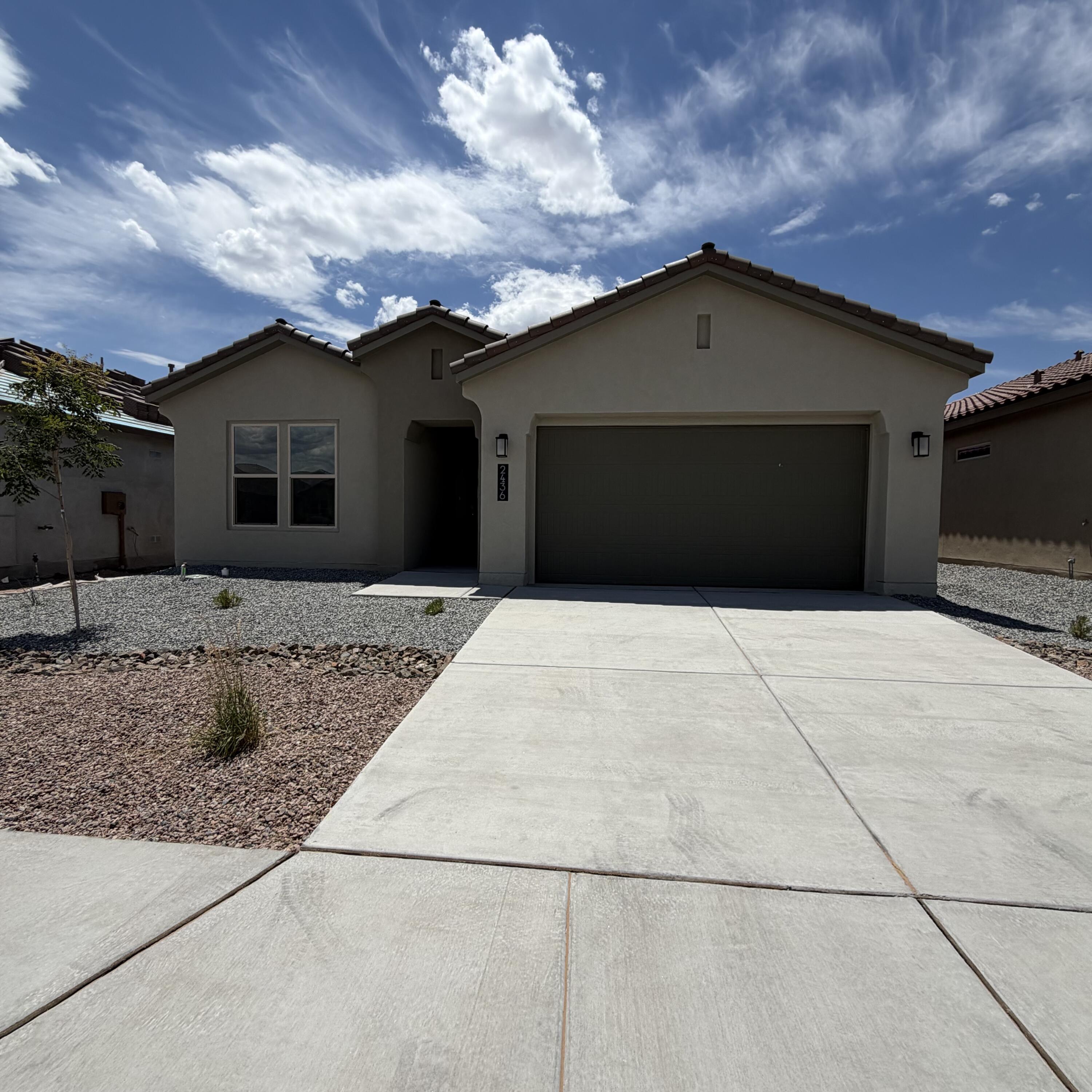 2436 Marble Avenue NE, Rio Rancho